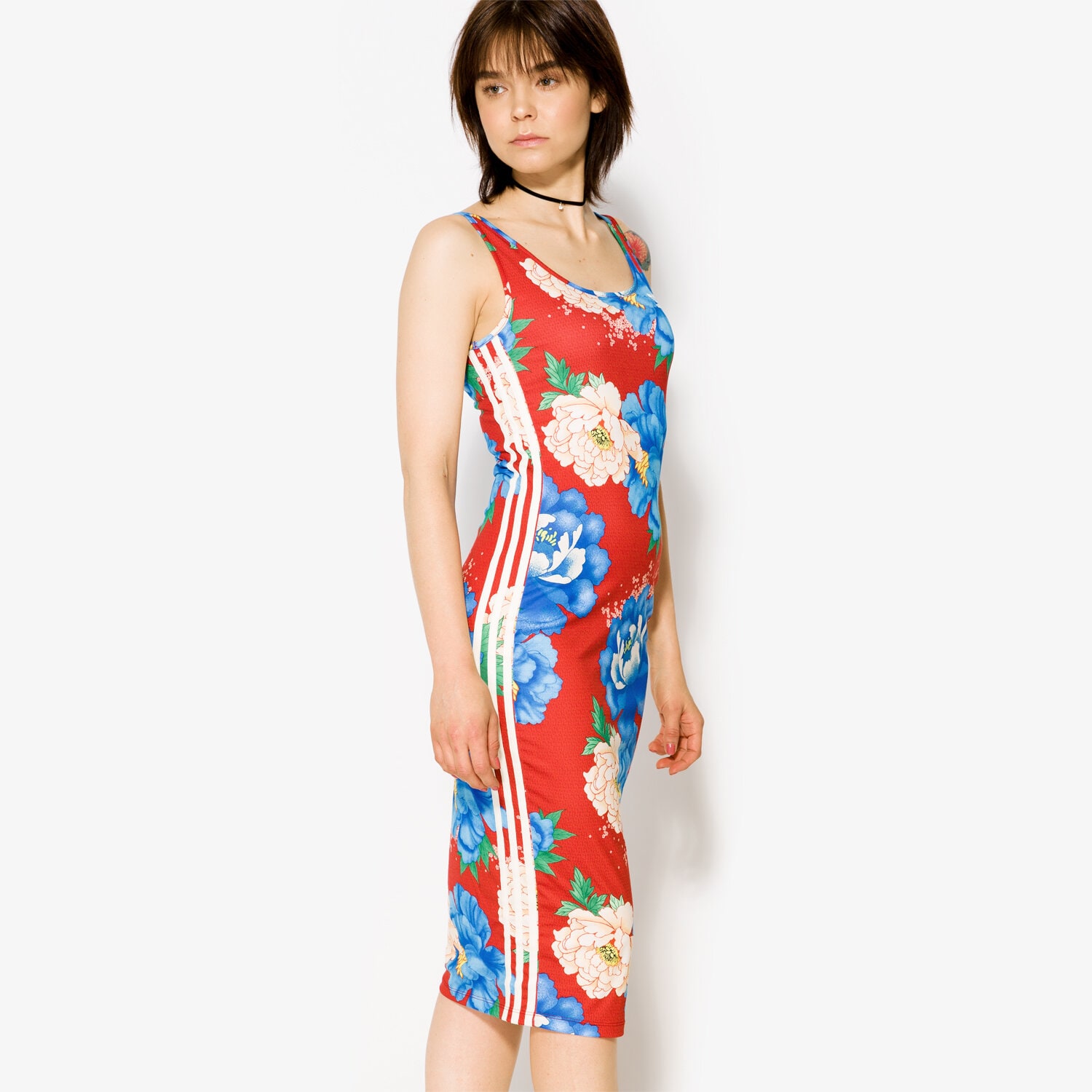 Modna sukienka sportowa ADIDAS SUKIENKA C TANK DRESS BJ9029 MULTICOLOR