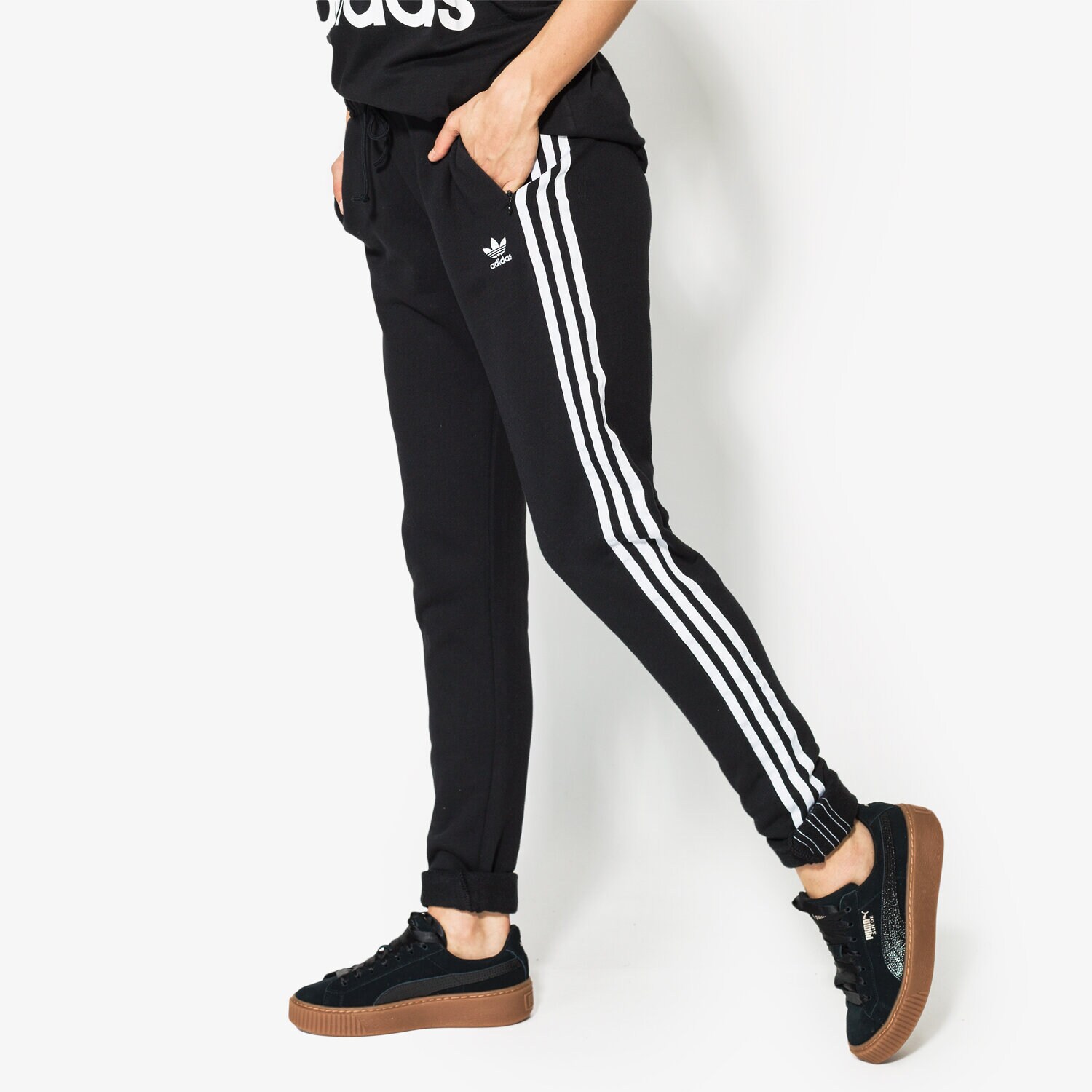 Spodnie sportowe damskie ADIDAS SPODNIE REGULAR TP CUF CE5607 CZARNY