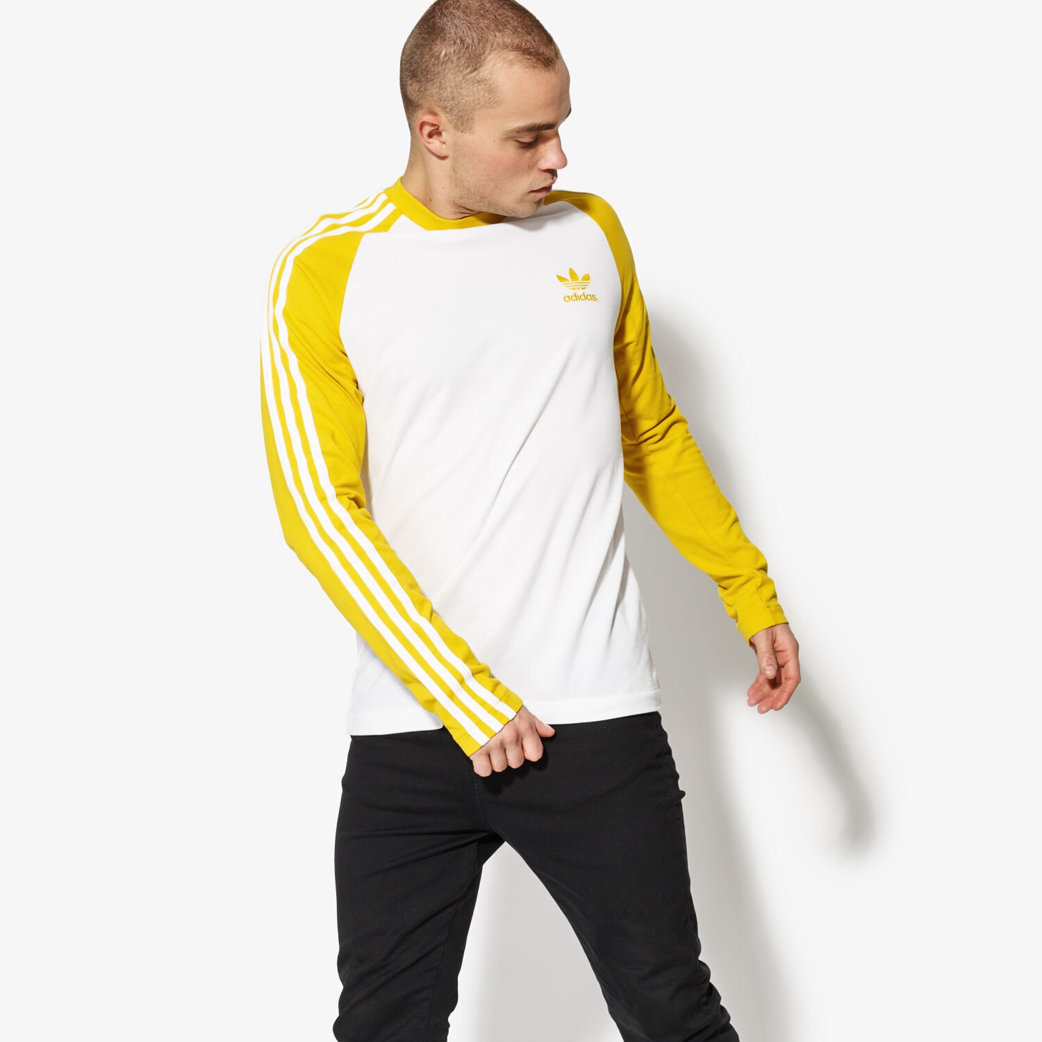 Koszulka, t-shirt sportowy męski ADIDAS T-SHIRT LS 3-STRIPES LS T CW1230 ŻÓŁTY
