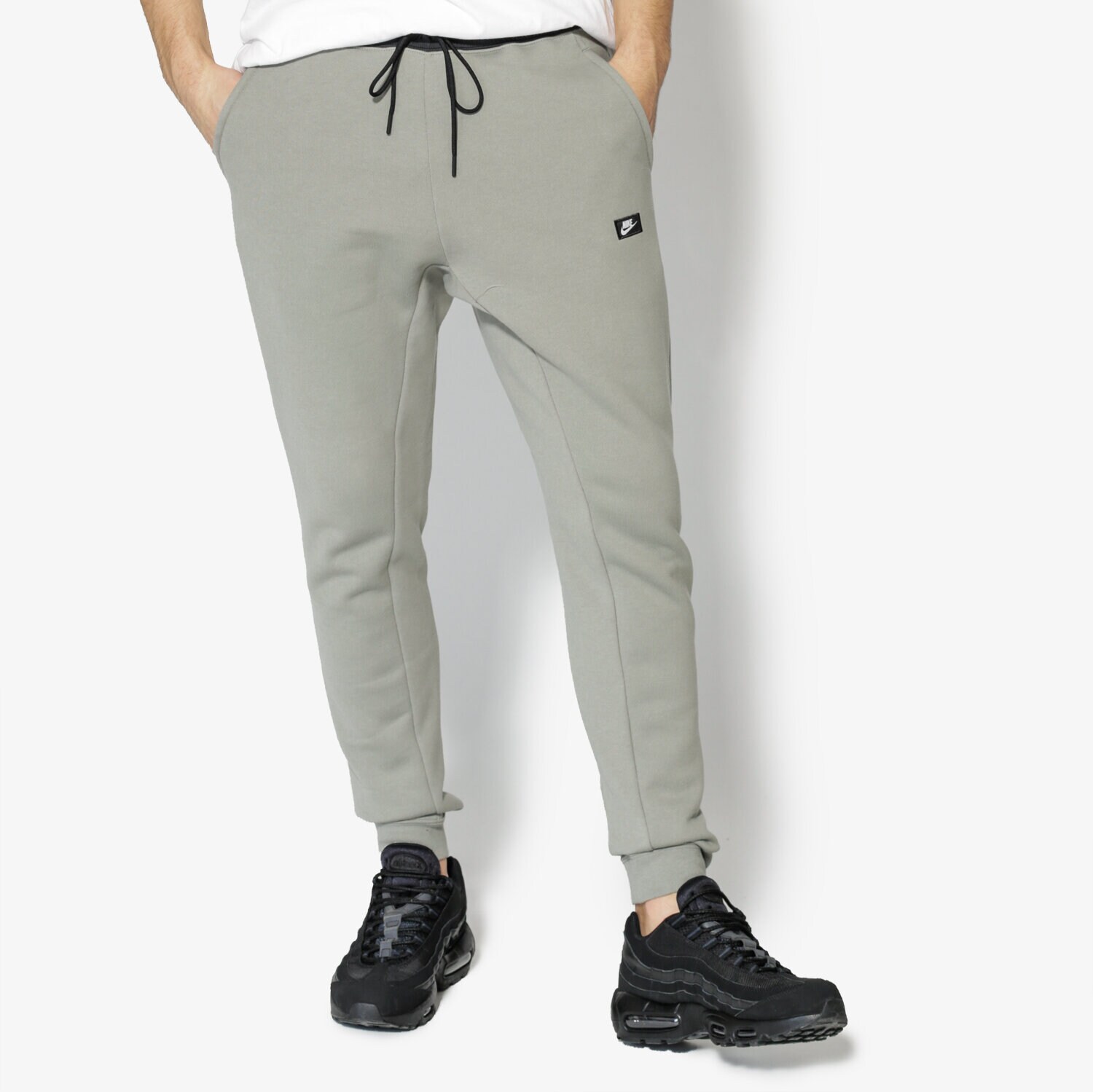 Spodnie sportowe męskie NIKE SPODNIE M NSW MODERN JGGR BB 835862-004 ZIELONY