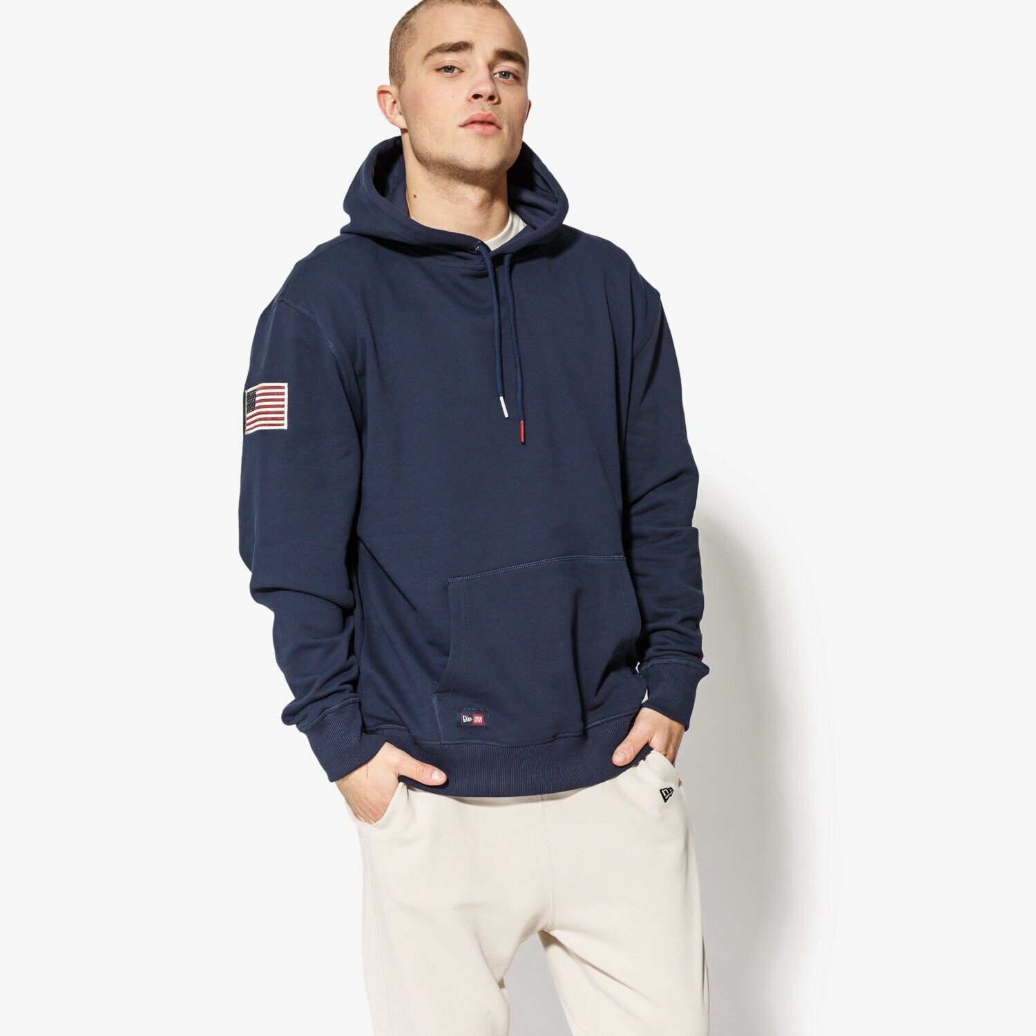 Bluza męska NEW ERA BLUZA WORLD HOOD OVERSIZED HOODY NEW ERA NIGHT SHIFT 11517688 GRANATOWY