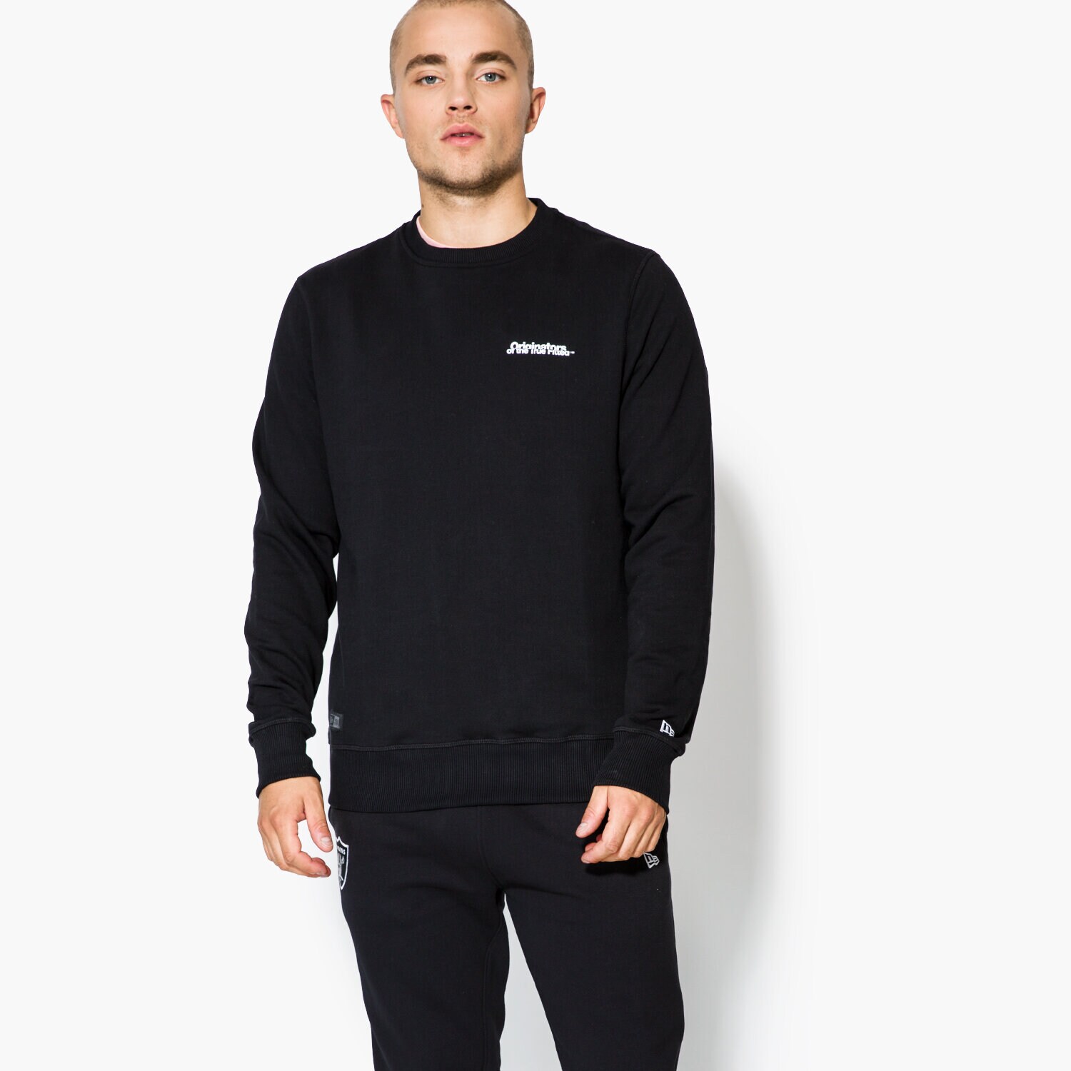Bluza męska NEW ERA BLUZA ORIGINATORS CREW NECK NE BLK 11459494 CZARNY