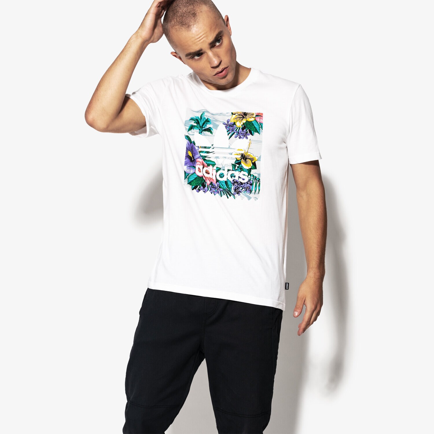 Koszulka, t-shirt sportowy męski ADIDAS T-SHIRT SS ACTION SPORTS LIFESTYLE BB FLRL TEE CF5844 BIAŁY