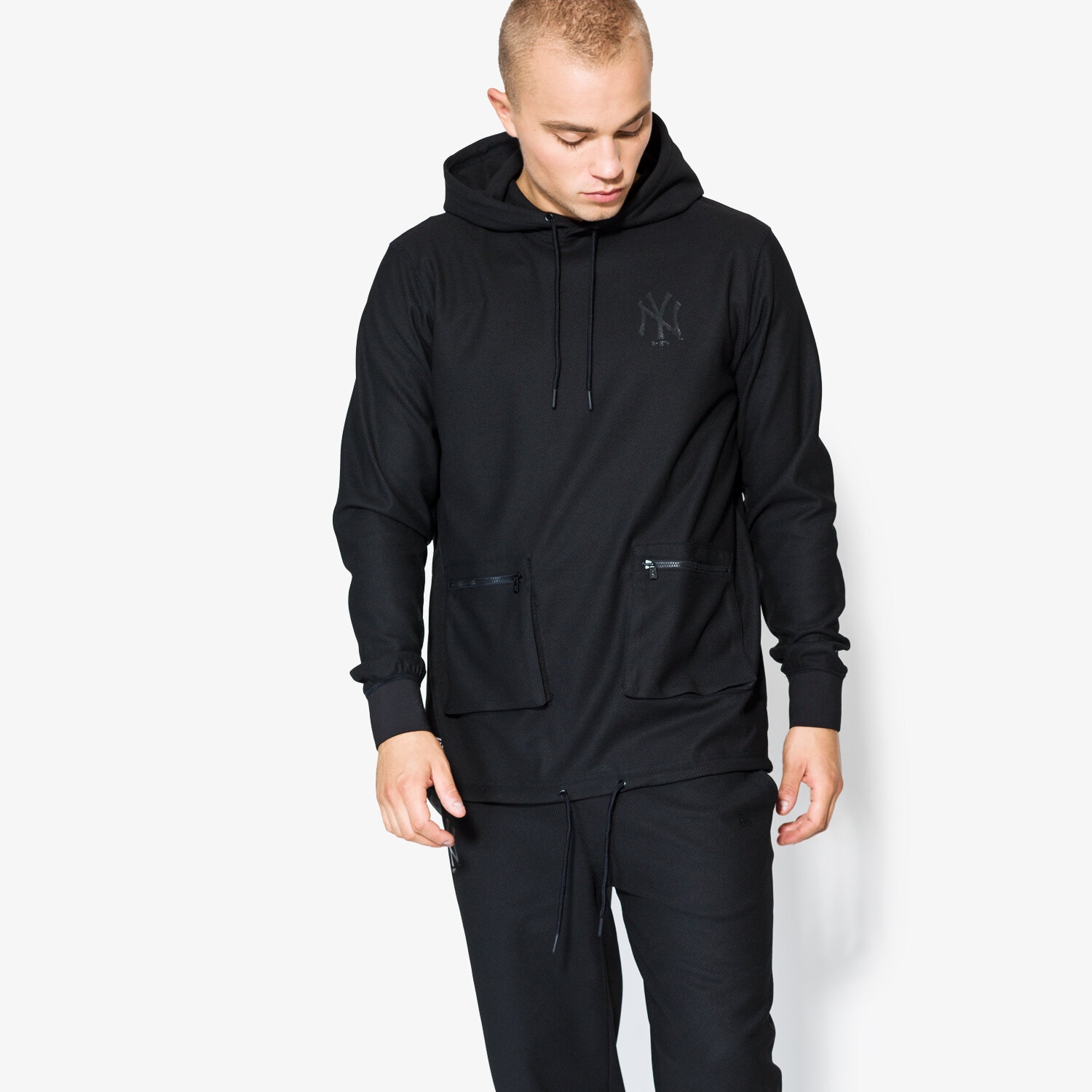 Bluza męska NEW ERA BLUZA STEALTH PO NY YANKEES BLK 11459467 CZARNY