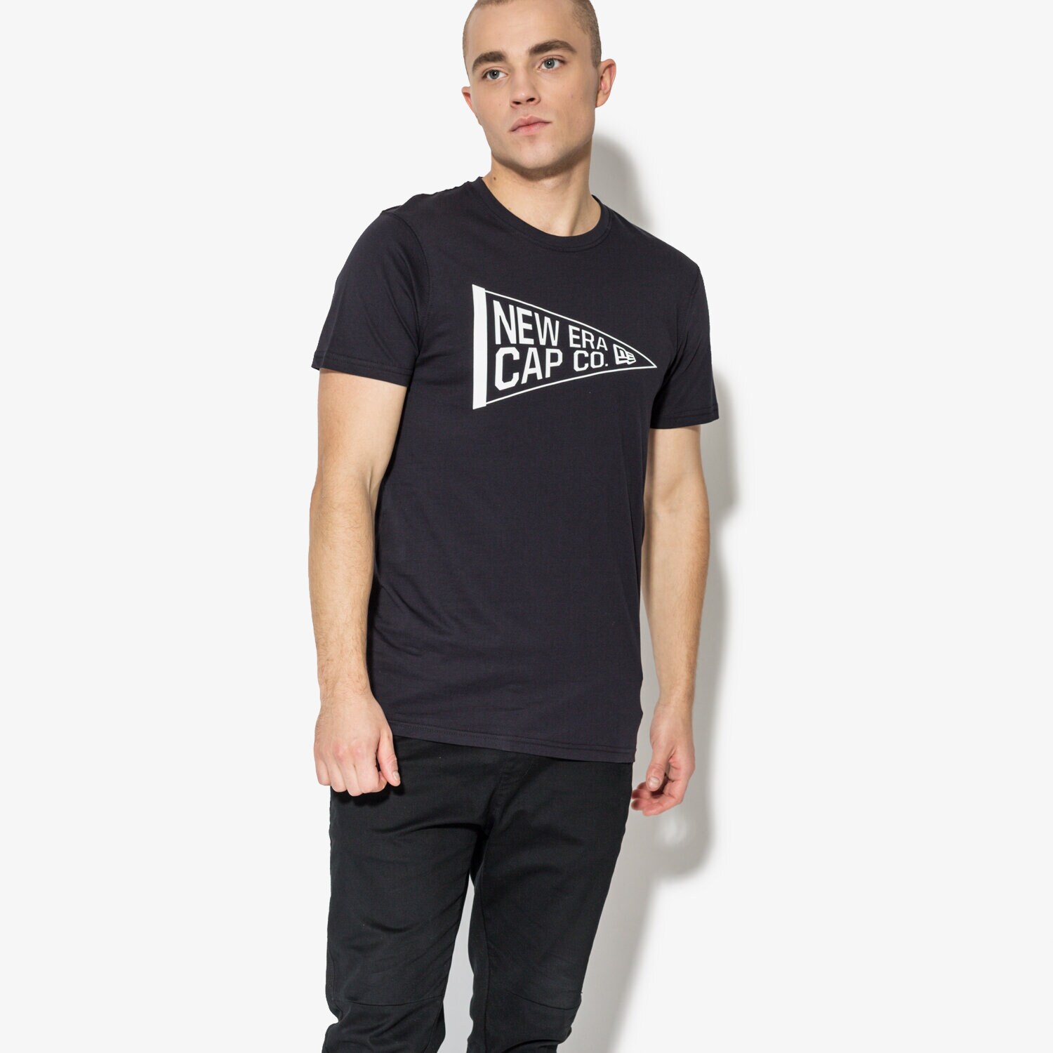 Koszulka, t-shirt sportowy męski NEW ERA T-SHIRT SS NE PENANT TEE NE NVY 11585987 GRANATOWY