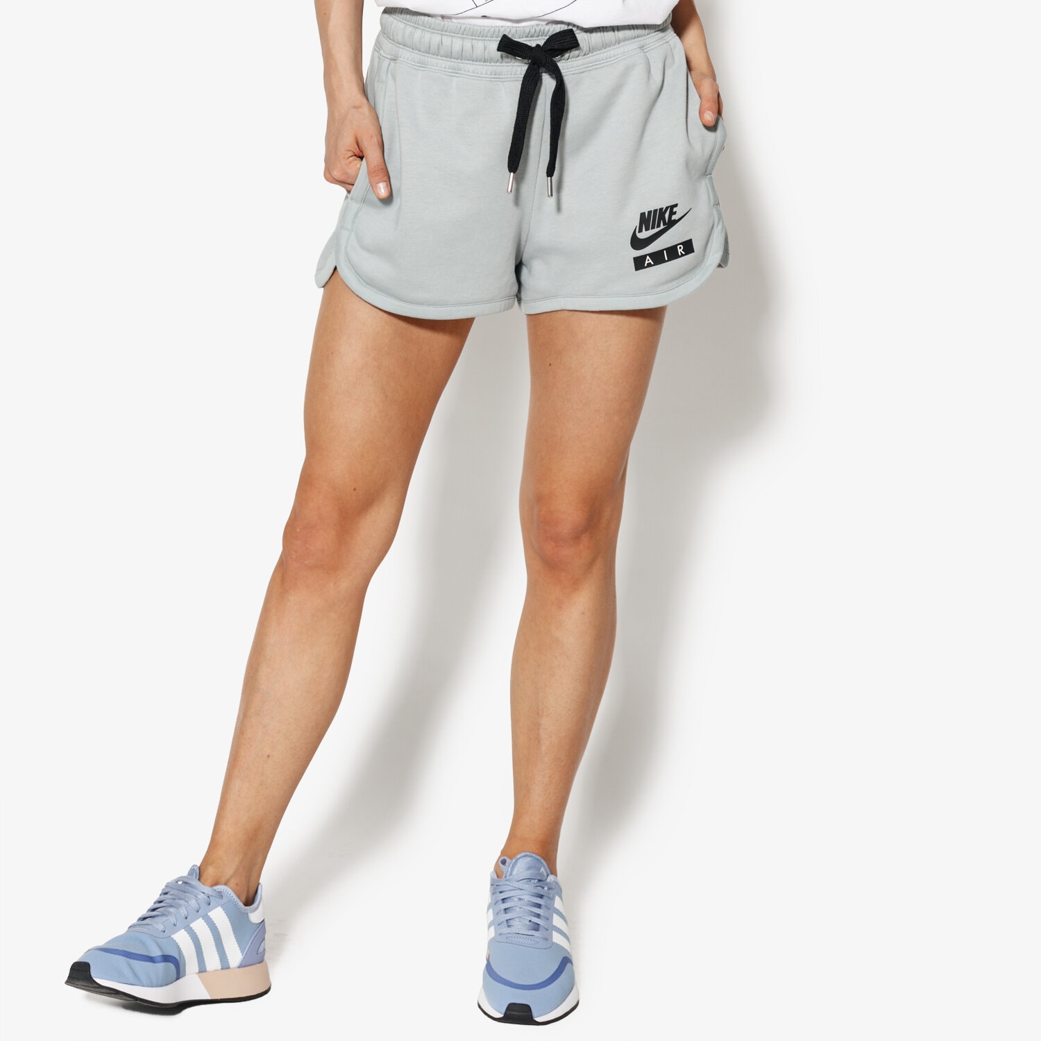 Krótkie spodenki, szorty damskie NIKE SZORTY W NSW SHORT FT AIR AA1180-019 ZIELONY