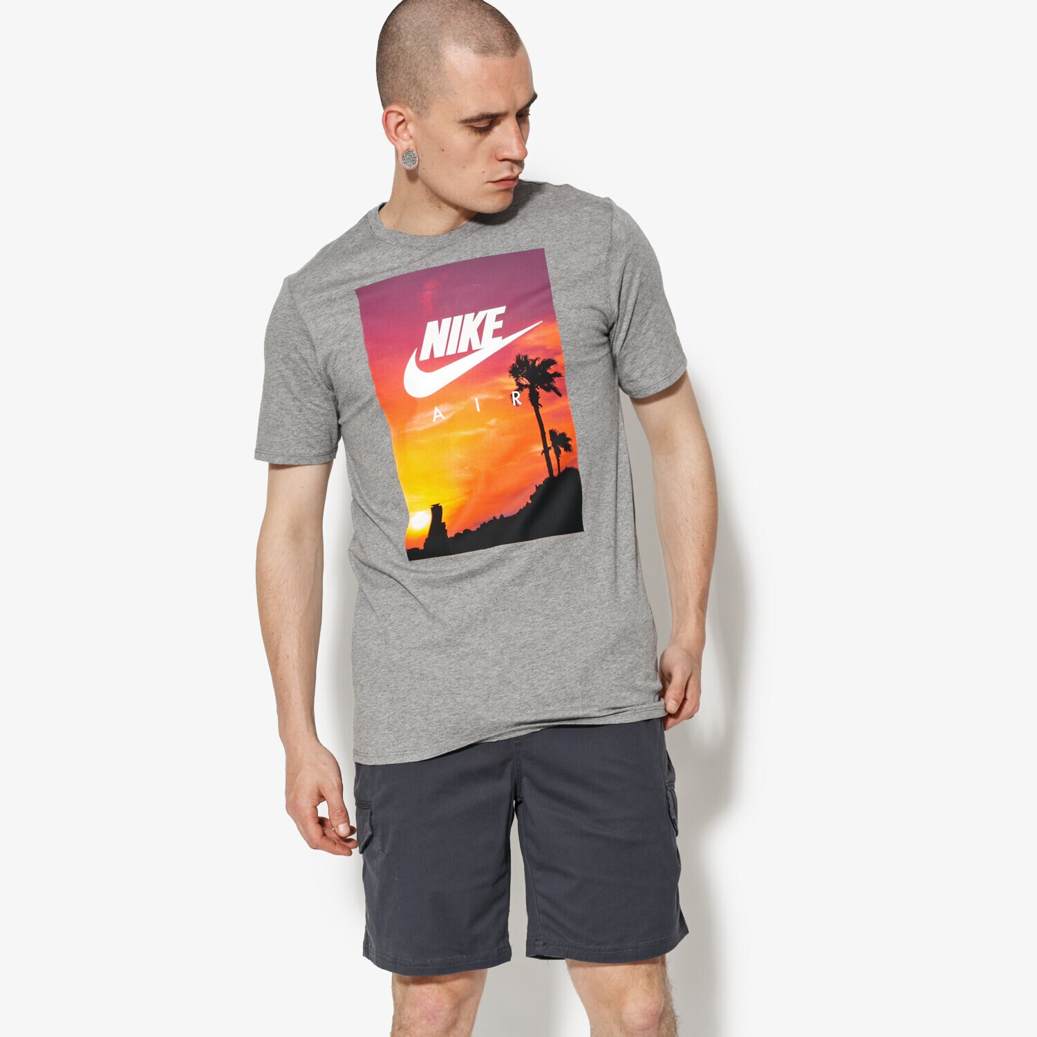 Koszulka, t-shirt sportowy męski NIKE T-SHIRT SS M NSW TEE FTWR 4 911952-091 SZARY