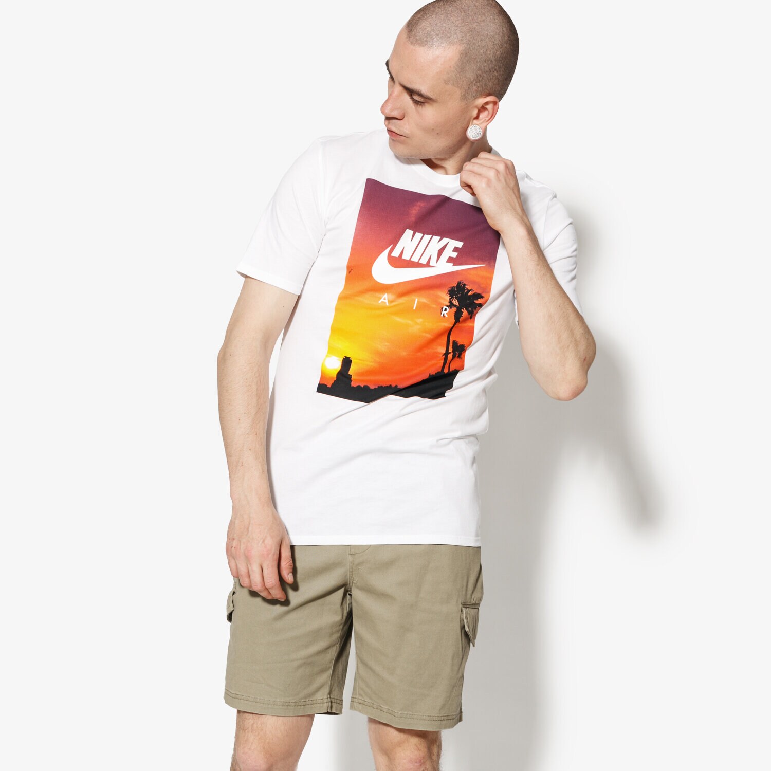 Koszulka, t-shirt sportowy męski NIKE T-SHIRT SS M NSW TEE FTWR 4 911952-100 BIAŁY