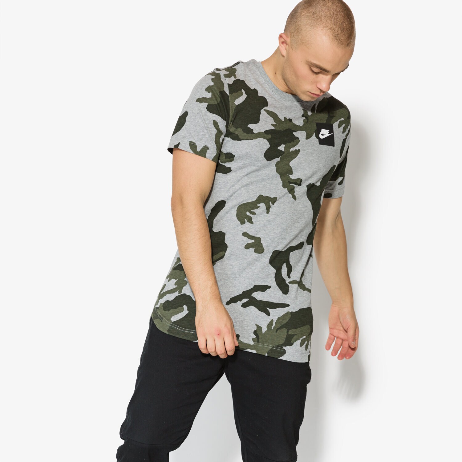 Koszulka, t-shirt sportowy męski NIKE T-SHIRT LS M NSW TOP AOP CURVED HEM AH7017063 SZARY