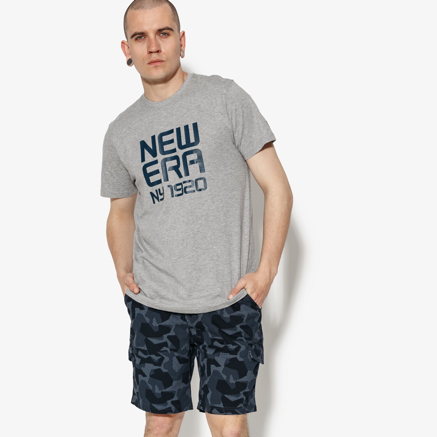Koszulka, t-shirt sportowy męski NEW ERA T-SHIRT SS CLASSIC LOGO TEE NE LGH 11593833 SZARY
