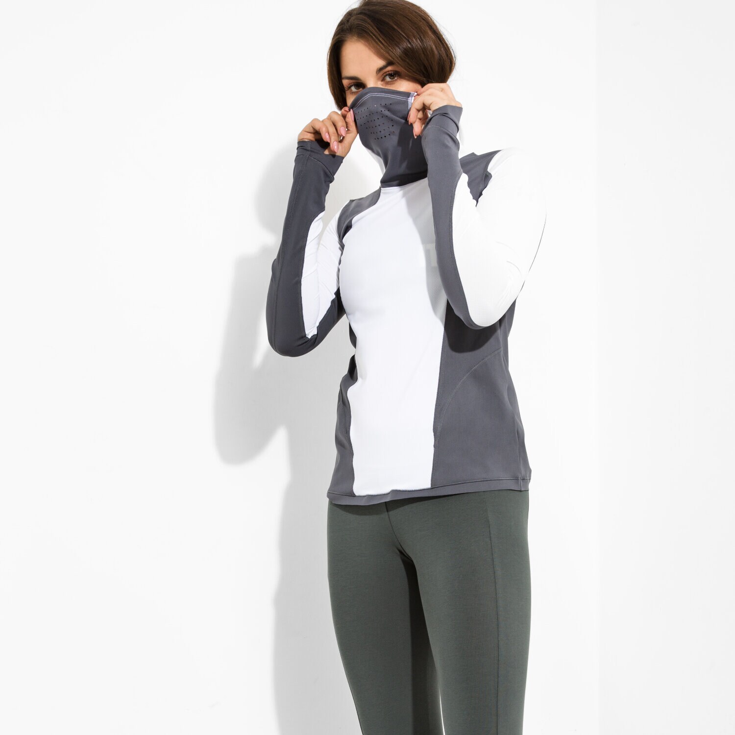 Bluza damska UNDER ARMOUR BLUZA CG REACTOR RUN BALACLAVA 1298158100 BIAŁY