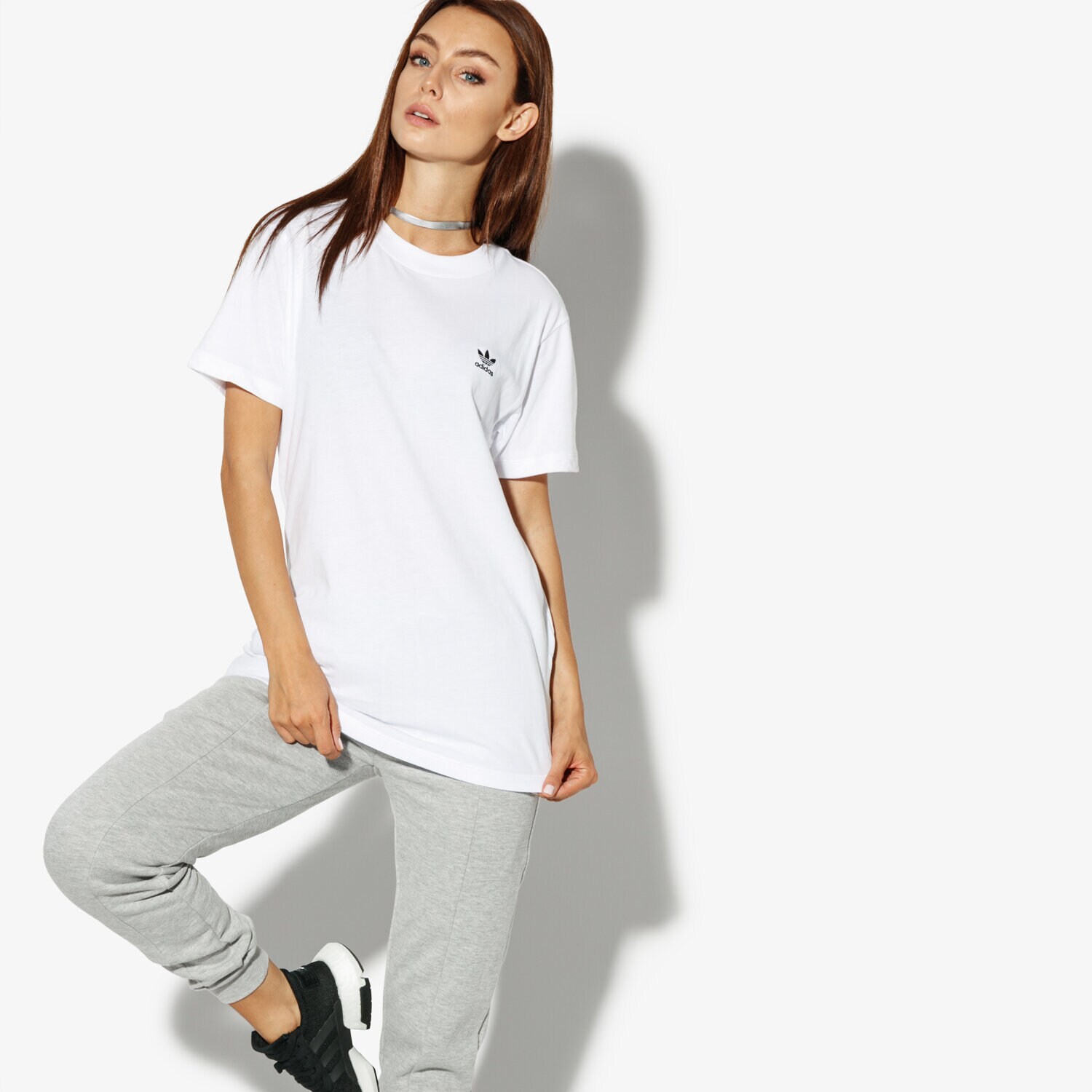 Koszulka, t-shirt damski ADIDAS T-SHIRT SS SC T-SHIRT SS MONTHLY PACKS CE1667 BIAŁY