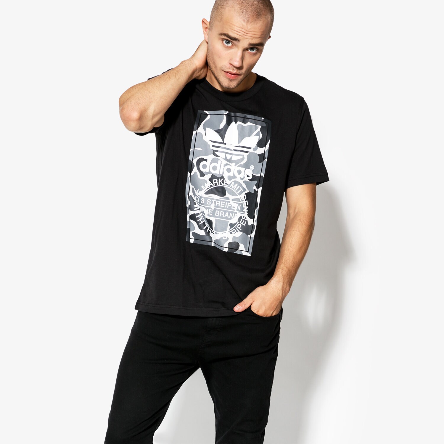 Koszulka, t-shirt sportowy męski ADIDAS T-SHIRT CAMO LABEL TEE GRAPHICS DH4769 CZARNY