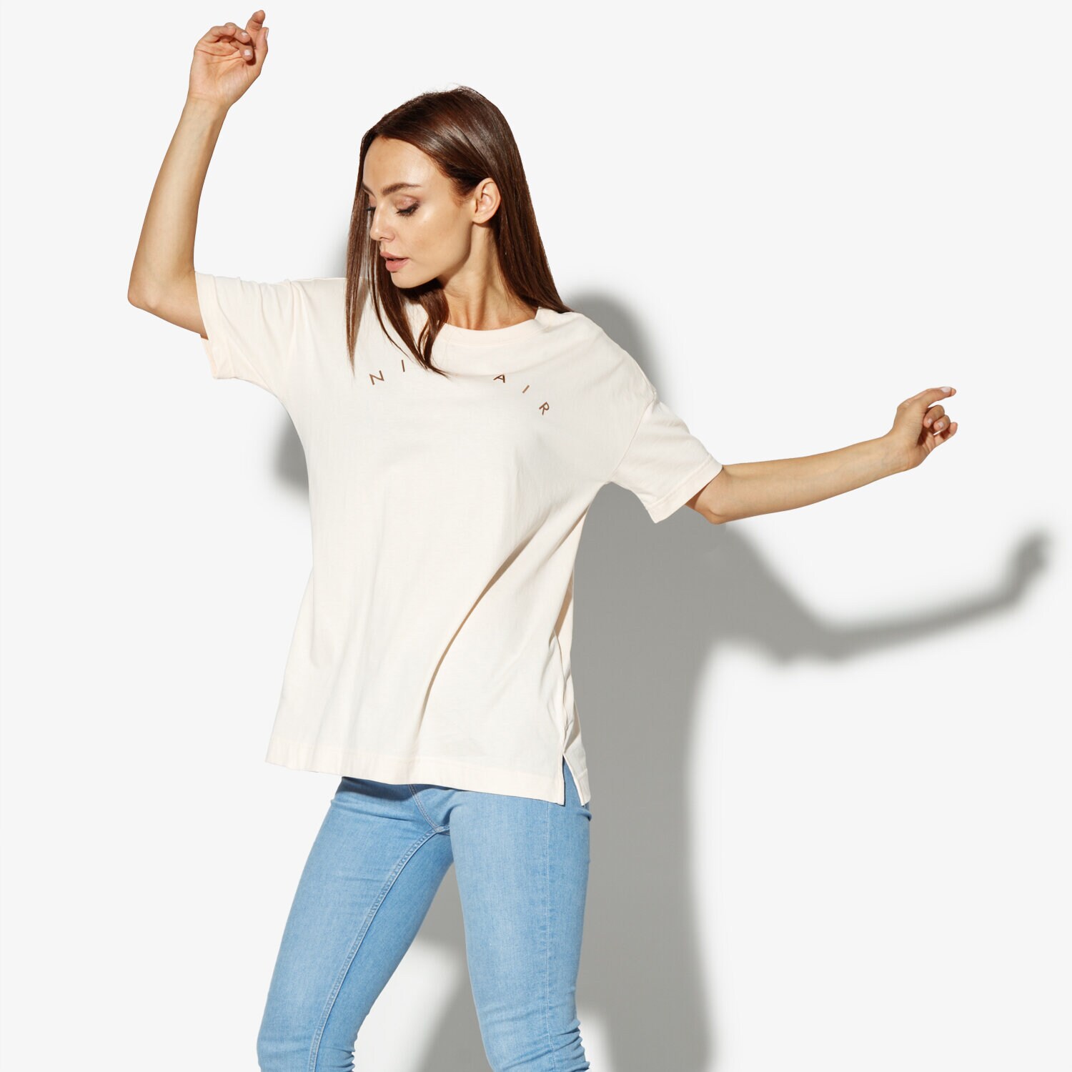 Koszulka, t-shirt damski NIKE T-SHIRT SS W NSW TOP SS BASIC AIR AQ9967-838 RÓŻOWY