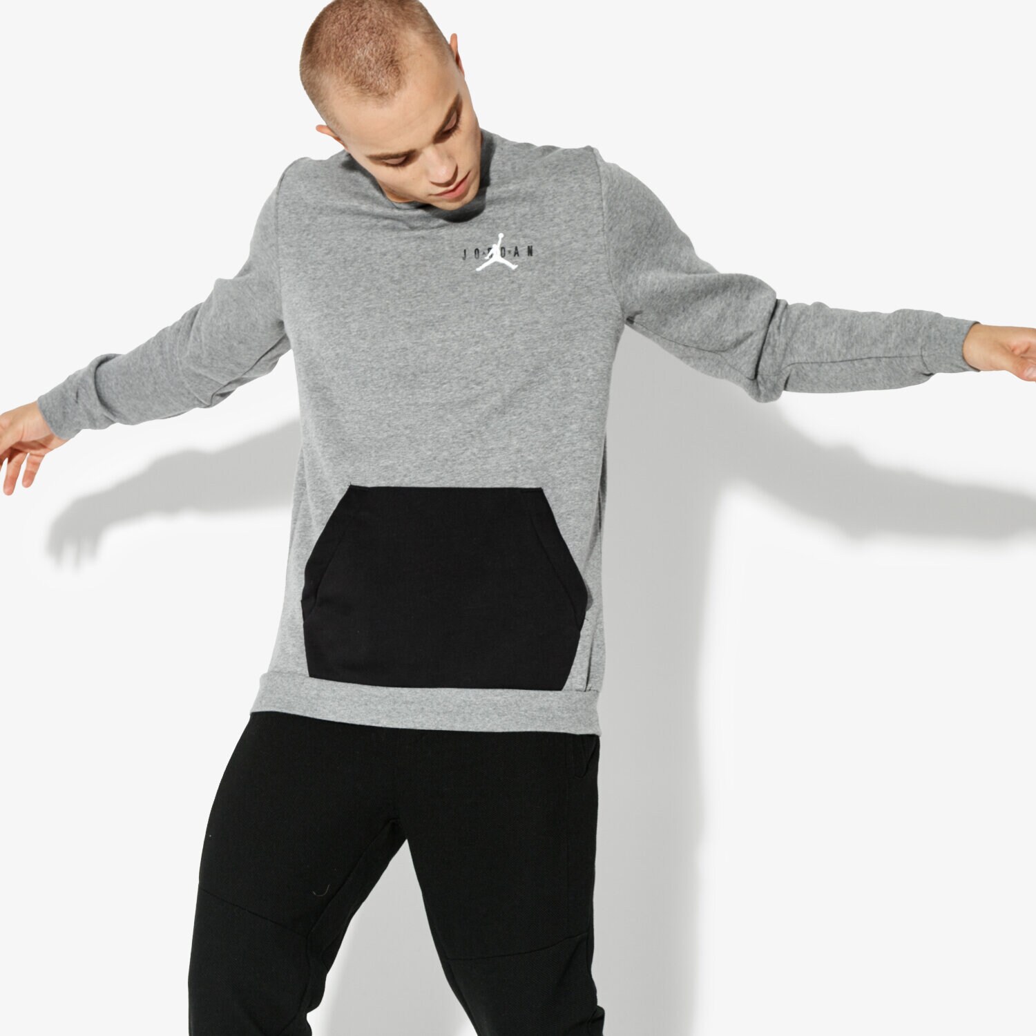 Bluza męska JORDAN BLUZA JUMPMAN AIR FLEECE CREW AA1457-091 SZARY
