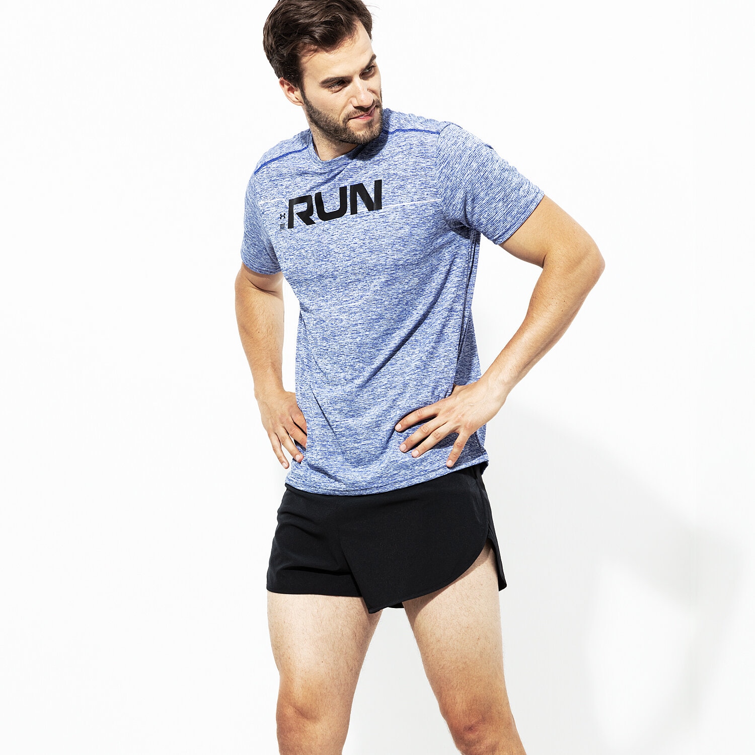 Koszulka, t-shirt sportowy męski UNDER ARMOUR T-SHIRT SS RUN FRONT GRAPHIC SS 1316844-574 NIEBIESKI