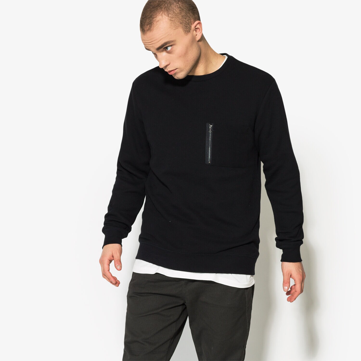 Bluza męska CONFRONT BLUZA HOP CF18BLM15001 CZARNY