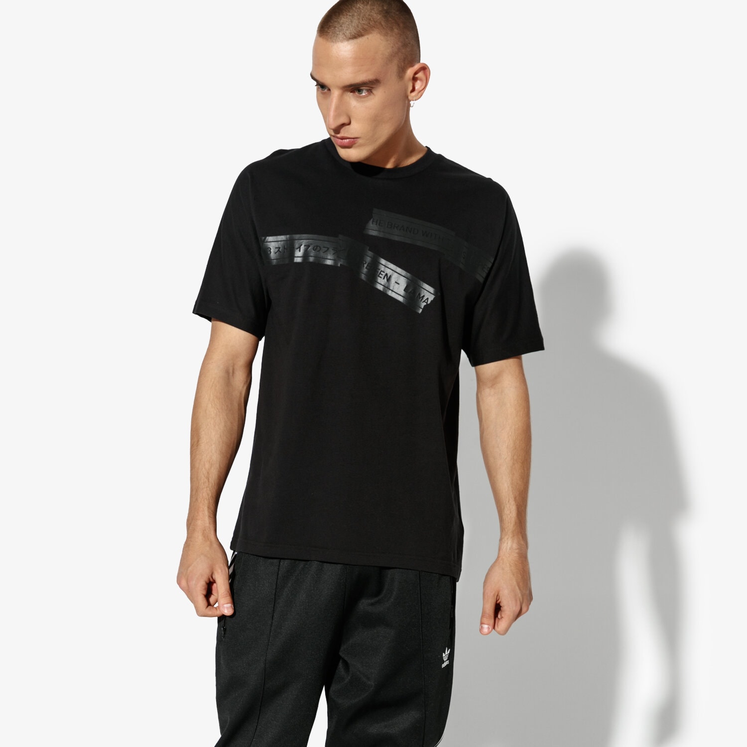 Koszulka, t-shirt sportowy męski ADIDAS T-SHIRT SS NMD DH2236 CZARNY