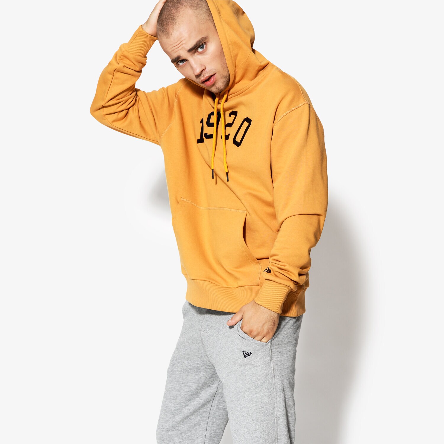Bluza męska NEW ERA BLUZA NE BRANDED PO HOODY NE BSQ NONE 11604086 ŻÓŁTY