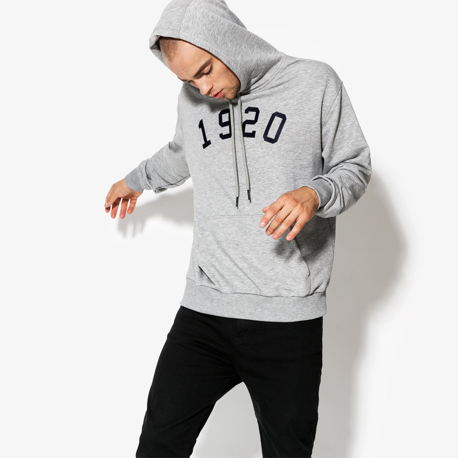 Bluza męska NEW ERA BLUZA NE BRANDED PO HOODY 1920 NEW ERA LGH 11604085 SZARY