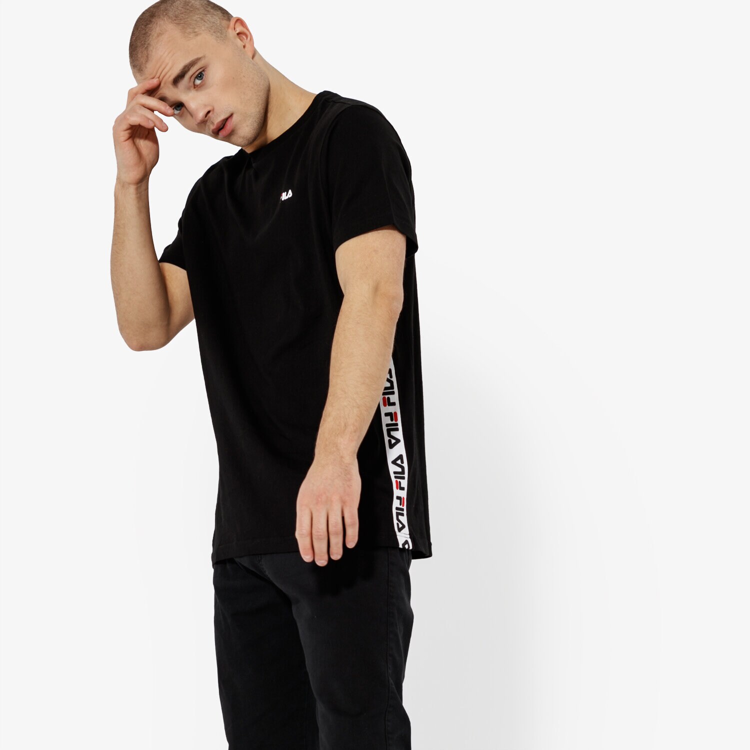 Koszulka, t-shirt sportowy męski FILA T-SHIRT SS TALAN TEE SS 682362002 CZARNY
