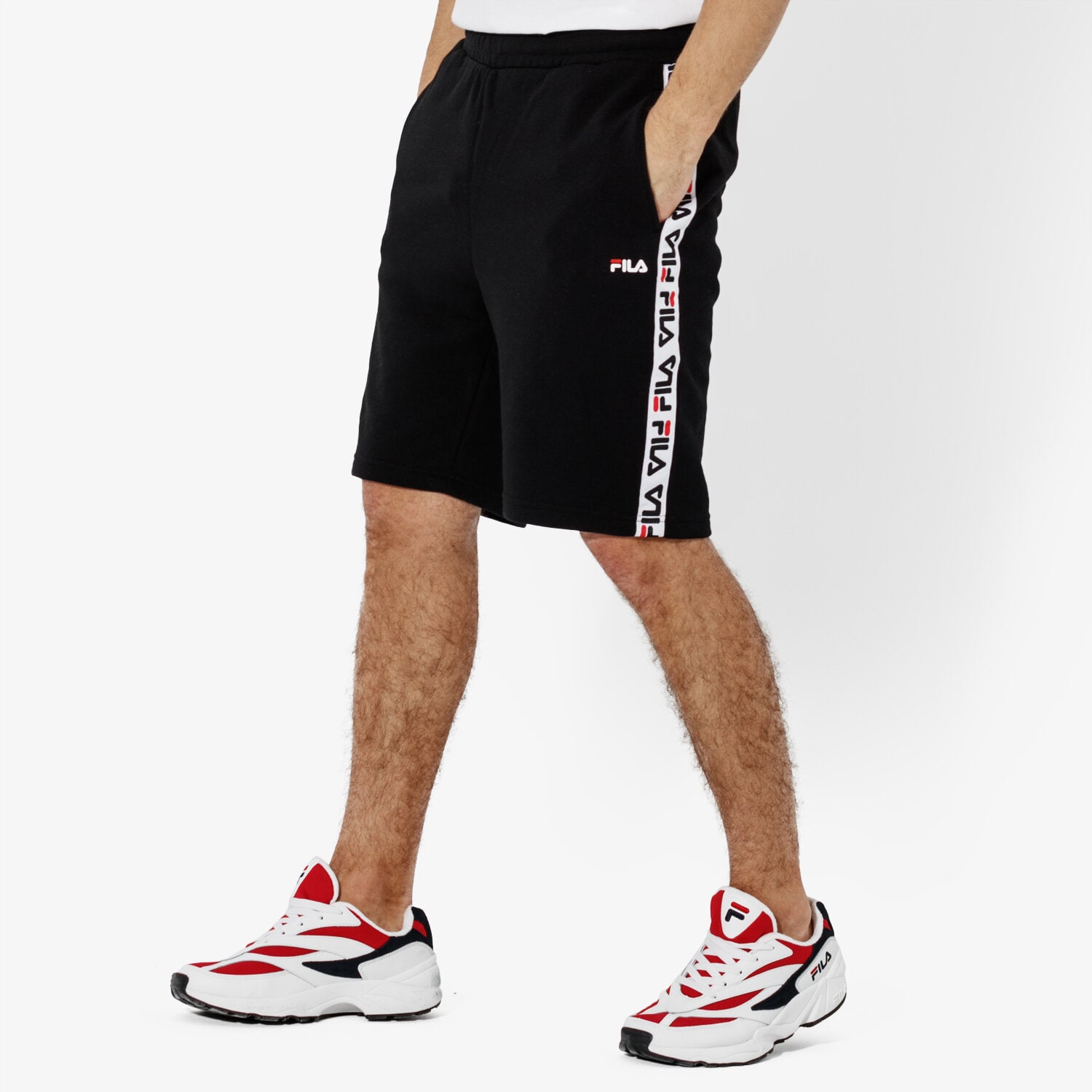 Krótkie spodenki, szorty męskie FILA SZORTY TRISTAN SWEAT SHORTS 687021002 CZARNY