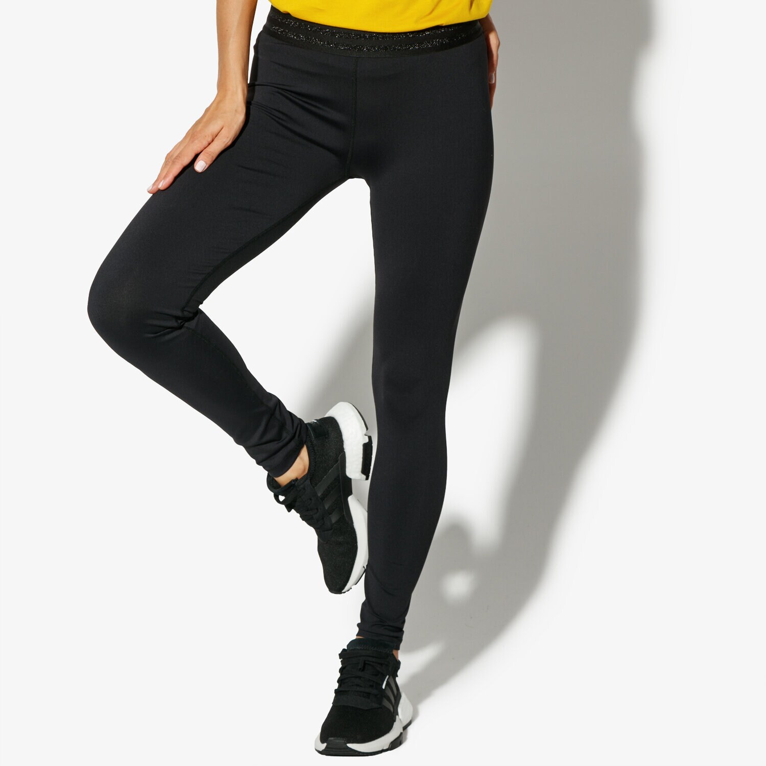 Spodnie sportowe damskie CONFRONT LEGGINGS LIZZIE CF38SPD24001 CZARNY