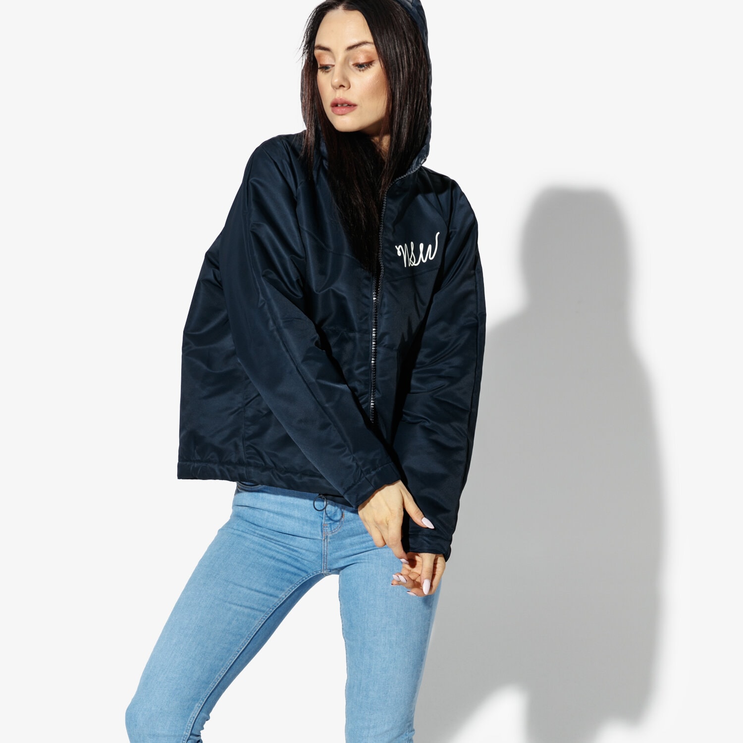 Kurtka zimowa damska NIKE KURTKA W NSW NSW JKT FZ SHERPA 941907-027 GRANATOWY