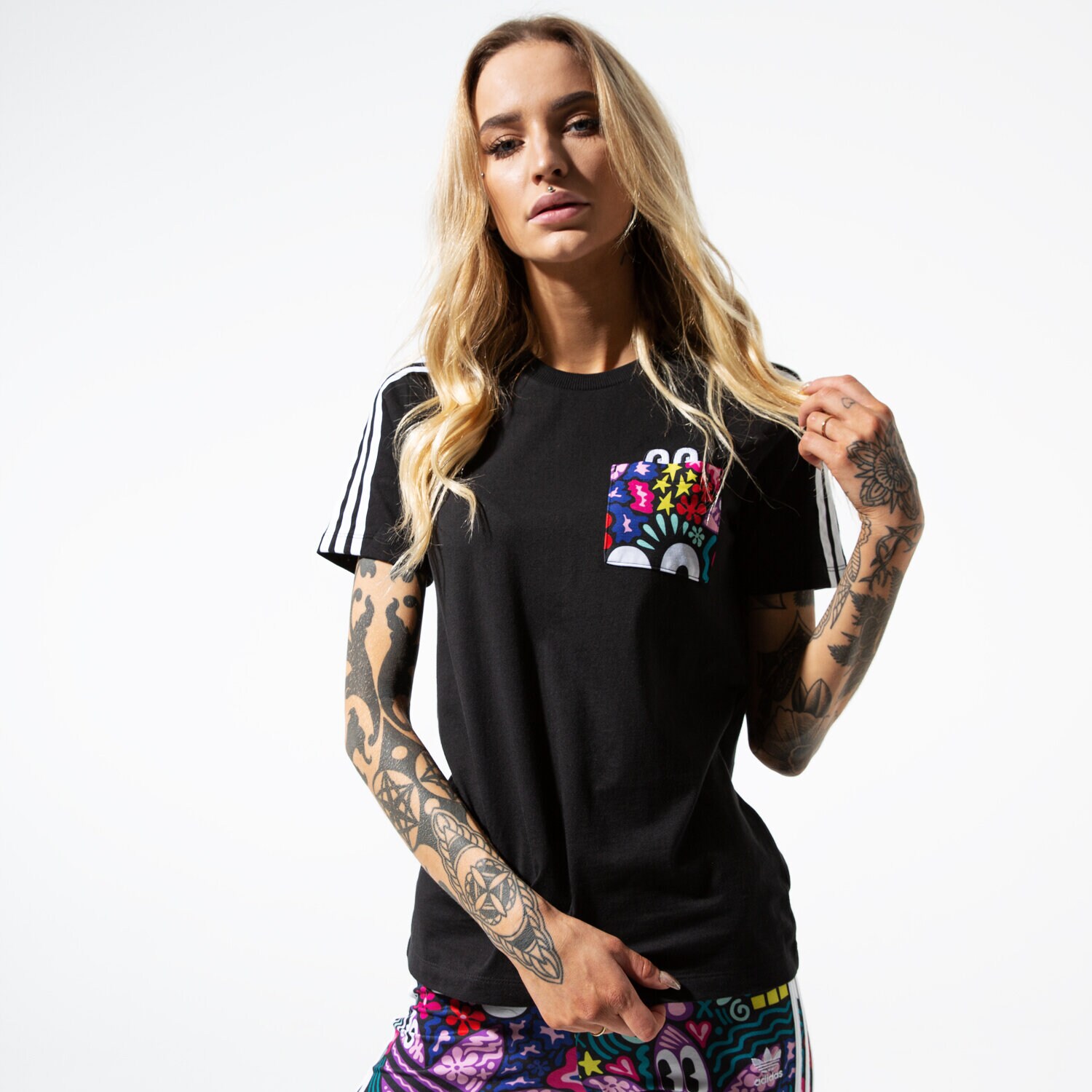 Koszulka, t-shirt damski ADIDAS T-SHIRT SS TREFOIL TEE DV2657 CZARNY