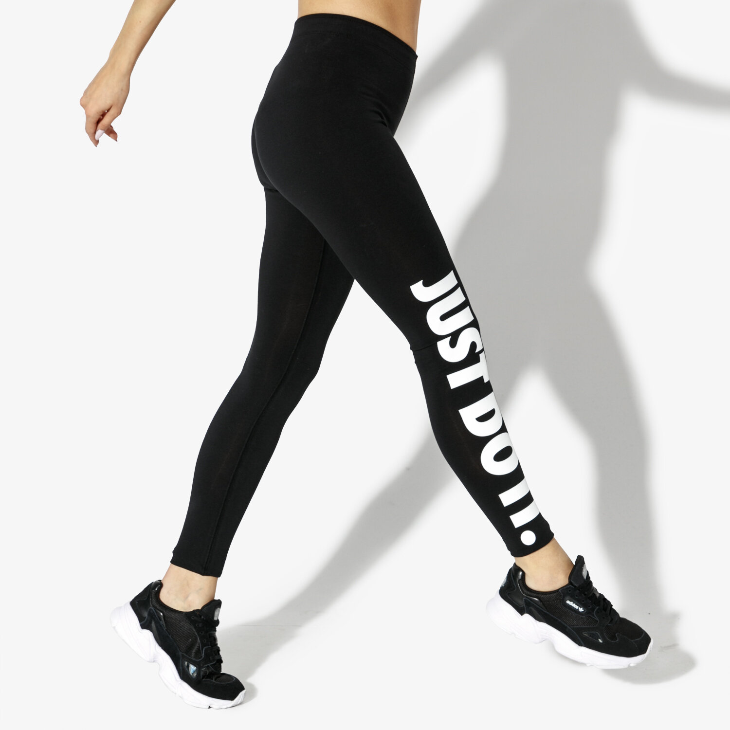 Spodnie sportowe damskie NIKE LEGGINGS W NSW LGGNG LEGASEE JDI AH2008-010 CZARNY