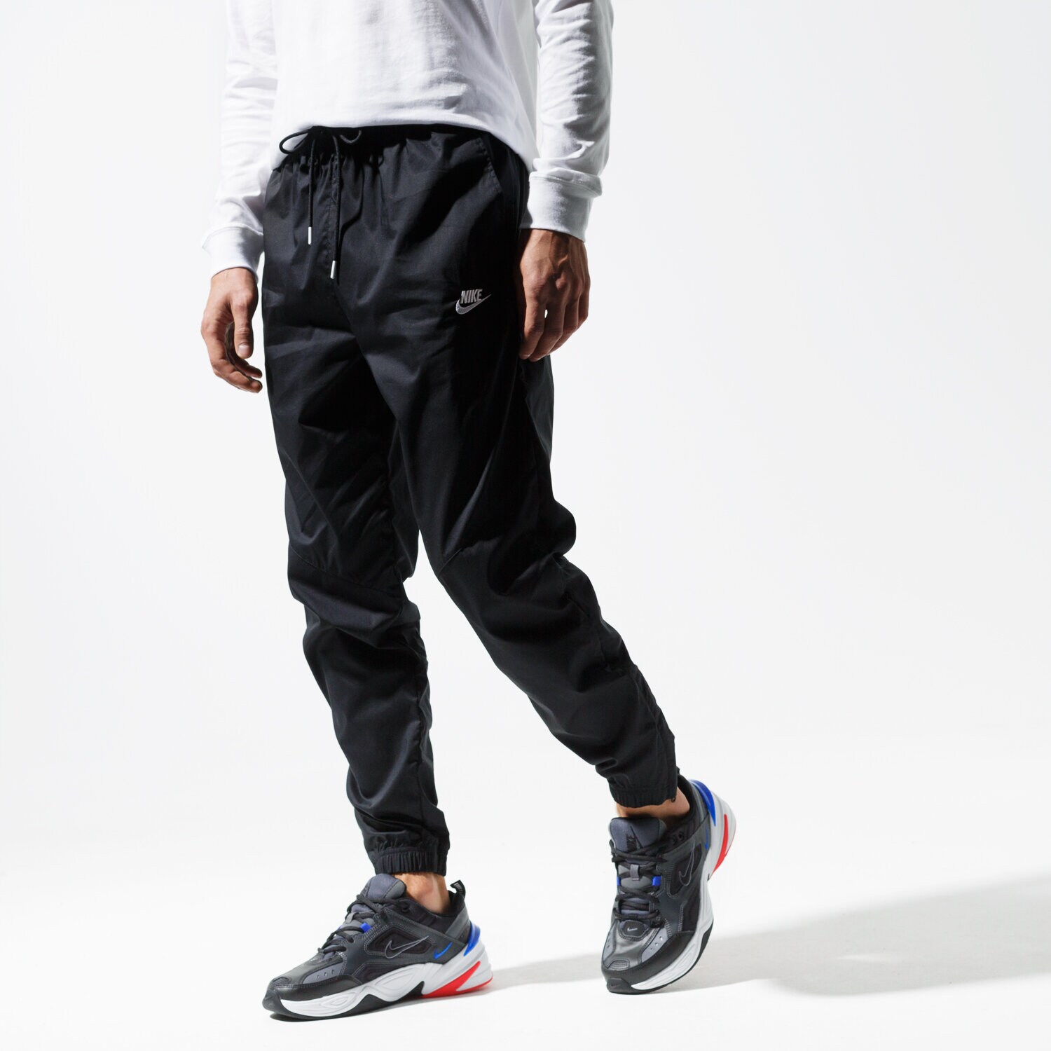 Spodnie sportowe męskie NIKE M NSW PANT WR STREET AR2368-010 CZARNY