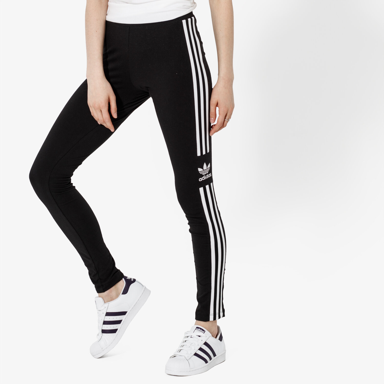 Spodnie sportowe damskie ADIDAS LEGGINGS TREFOIL TIGHT ADICOLOR DV2636 CZARNY