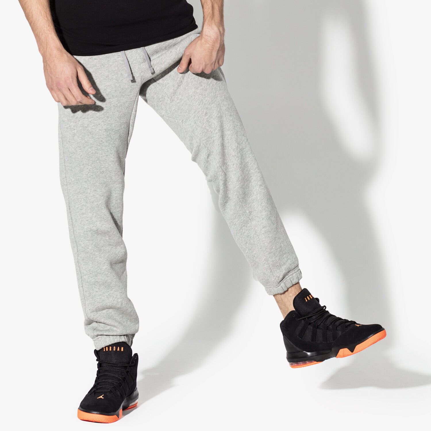 Spodnie sportowe męskie NIKE SPODNIE M NSW PANT CF FLC CLUB 804406-063 SZARY