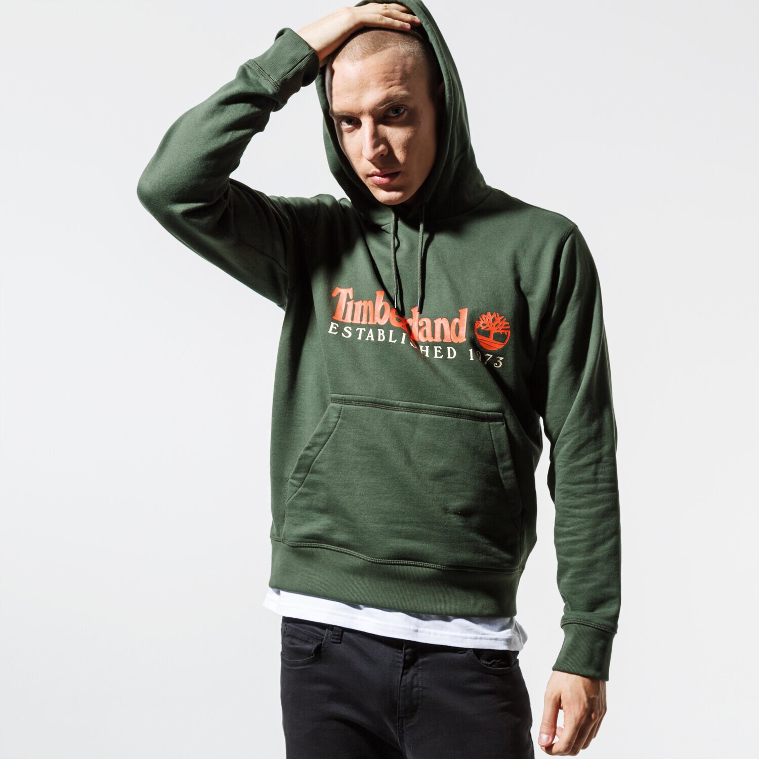 Bluza męska TIMBERLAND BLUZA ESSENTIAL ESTABLISHED 1973 TB0A1Y2DU311 ZIELONY