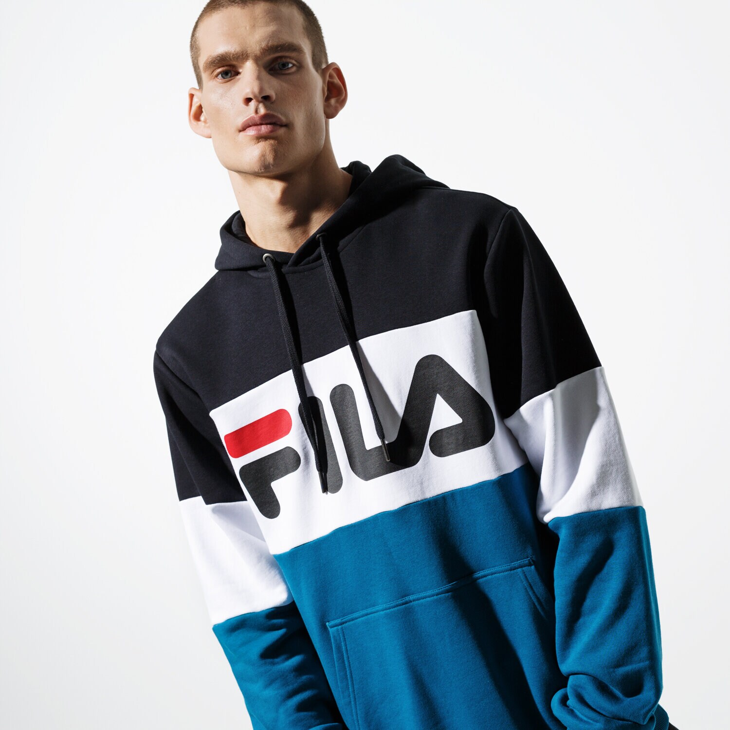 Bluza męska FILA BLUZA NIGHT BLOCKED HOODY 687001A217 NIEBIESKI