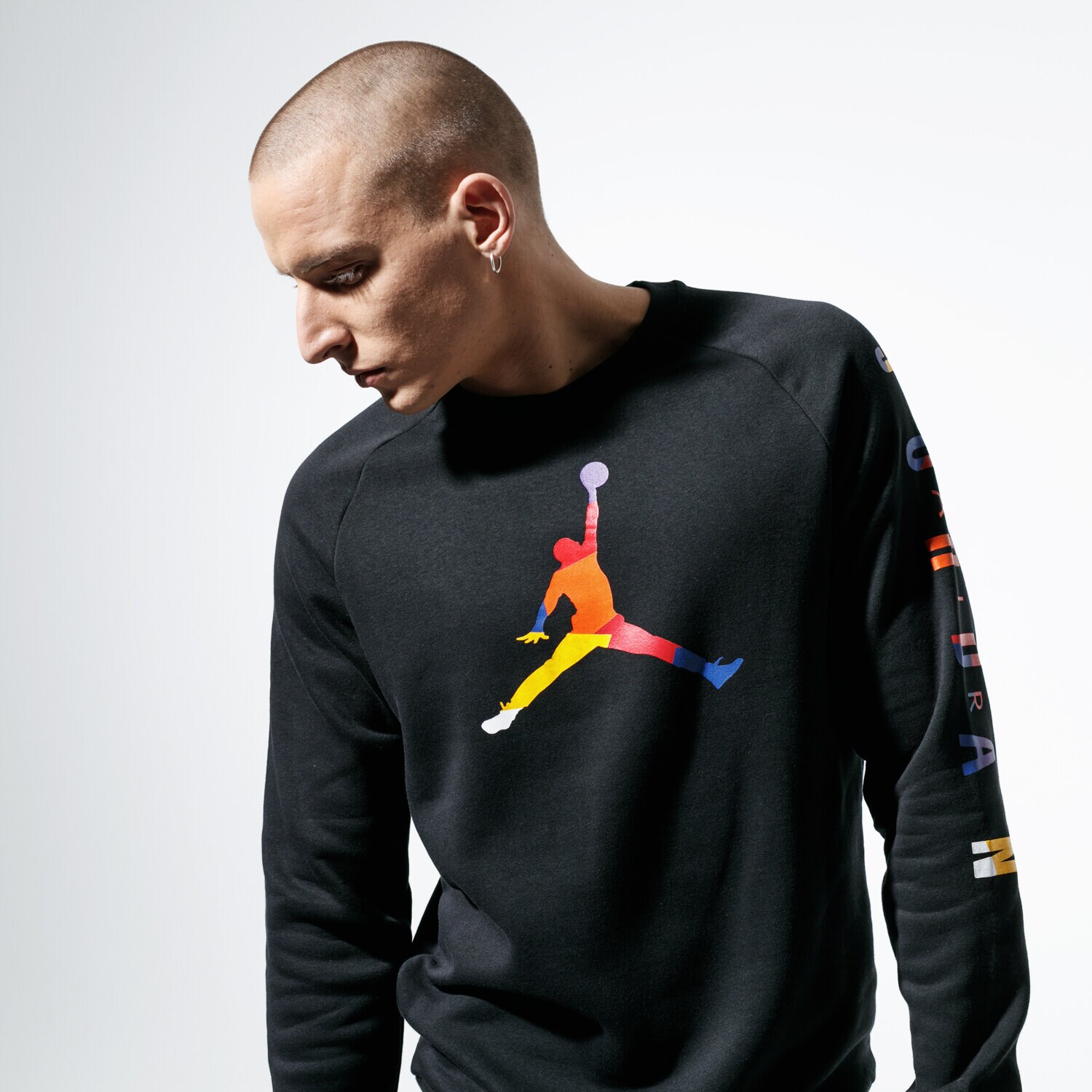 Bluza męska JORDAN BLUZA M J SPRT DNA HBR FLEECE CREW AV0044-010 CZARNY