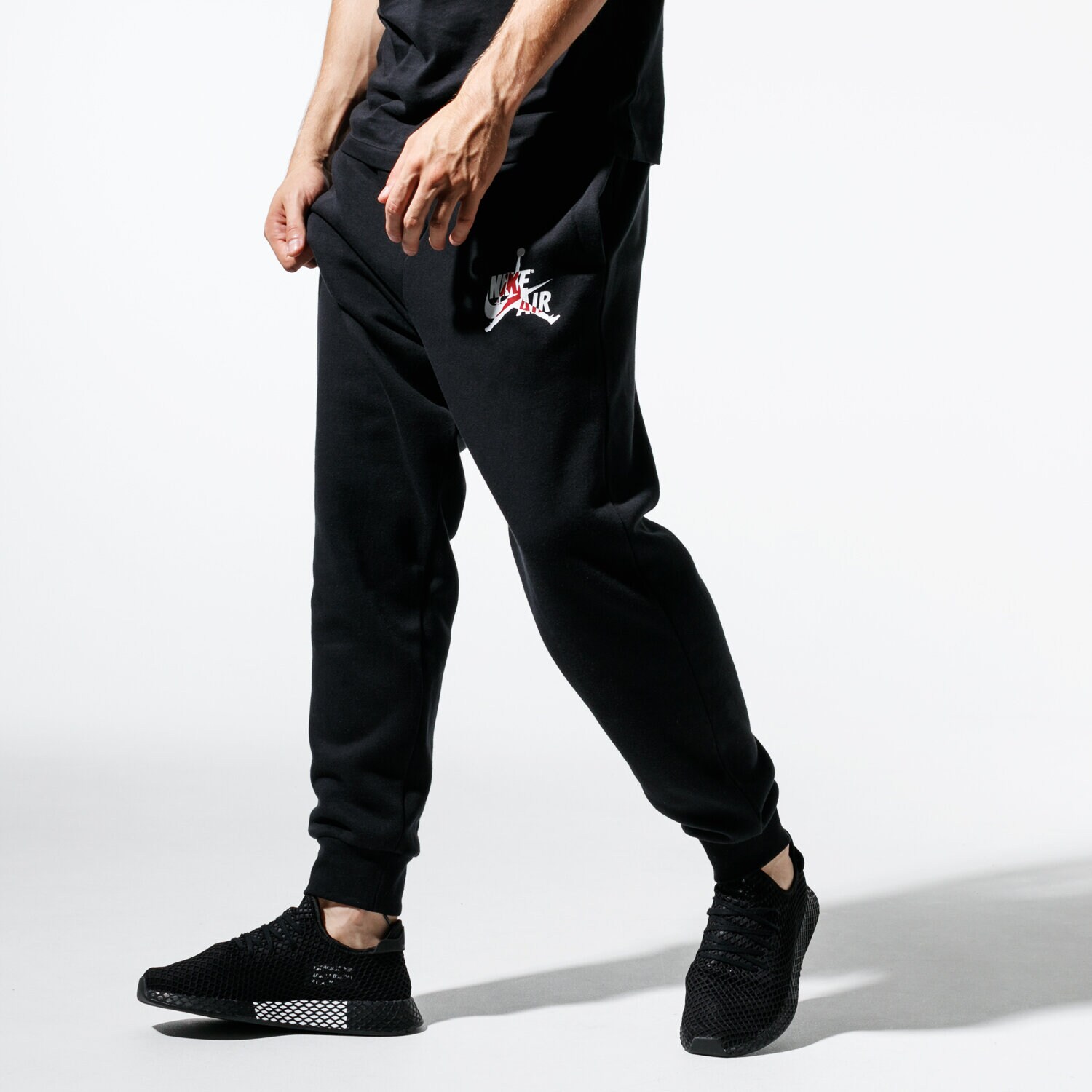 Spodnie sportowe męskie JORDAN SPODNIE M J JUMPMAN CLASSICS PANT BV6008-010 CZARNY