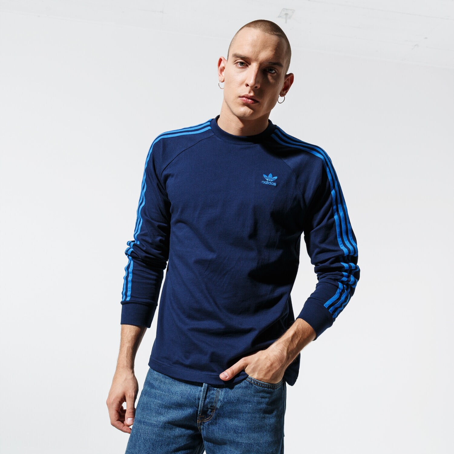 Koszulka, t-shirt sportowy męski ADIDAS T-SHIRT LS 3-STRIPES LS T EK0256 GRANATOWY