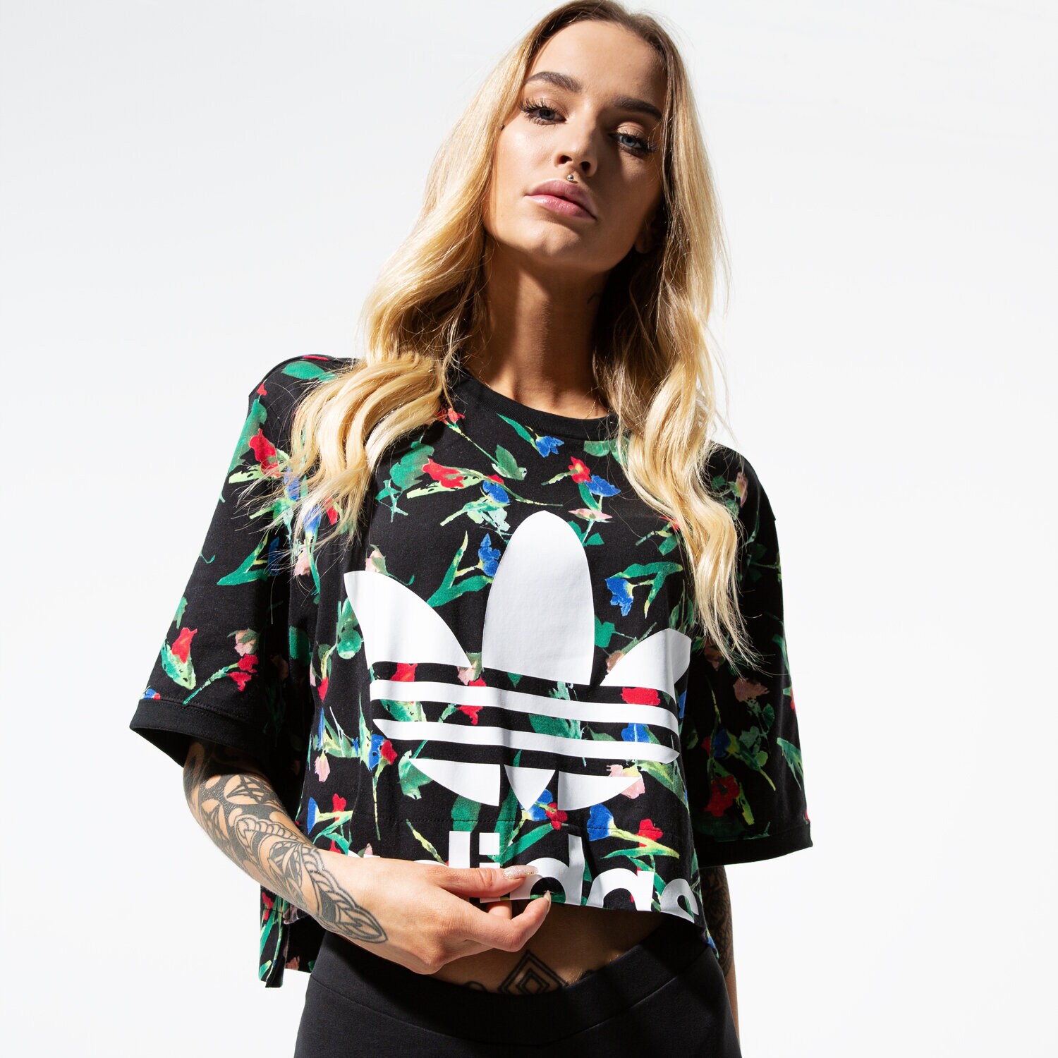 Koszulka, t-shirt damski ADIDAS T-SHIRT SS AOP TEE EC1876 MULTICOLOR
