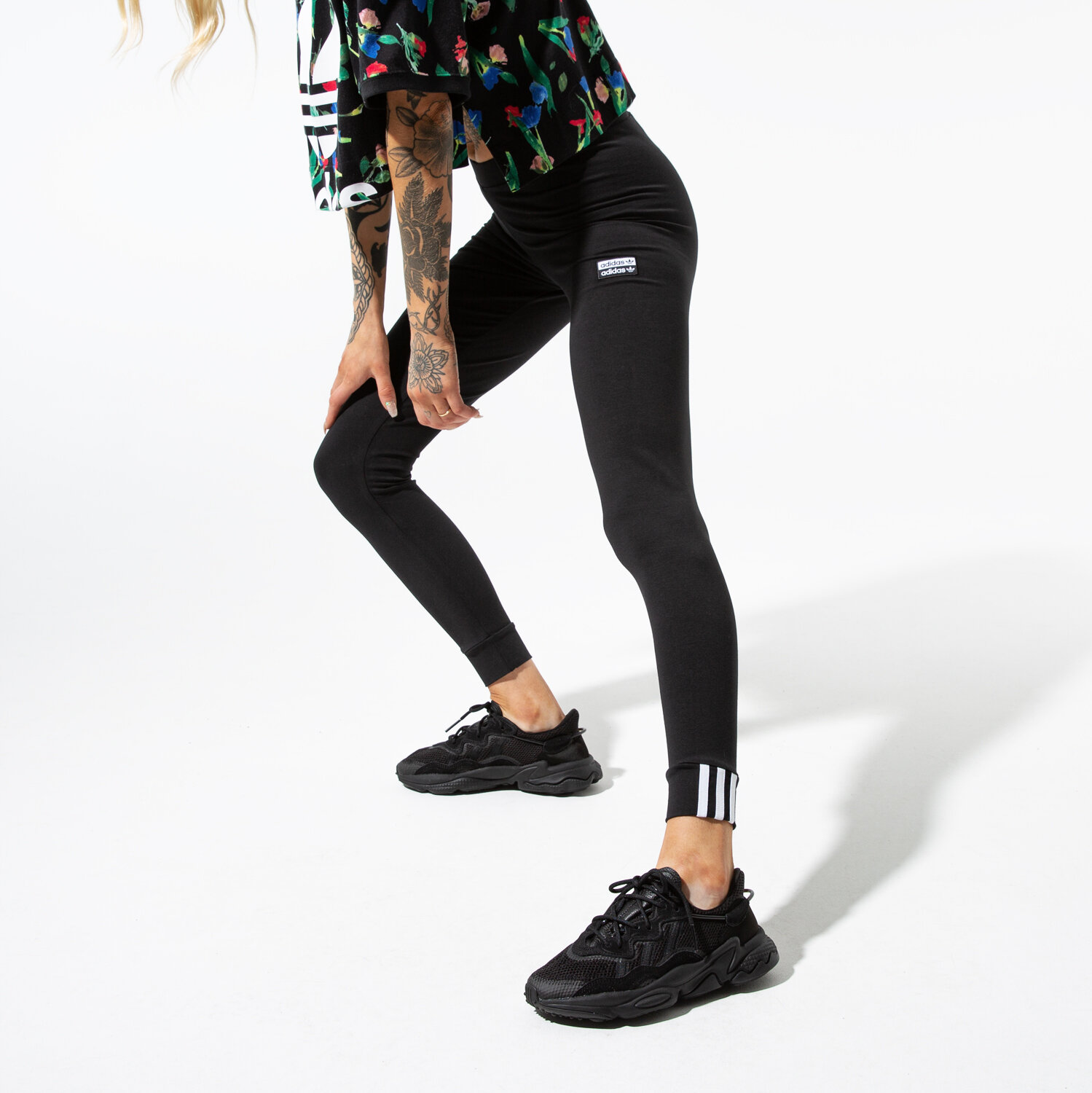 Spodnie sportowe damskie ADIDAS LEGGINGS VOCAL TIGHT ED5854 CZARNY