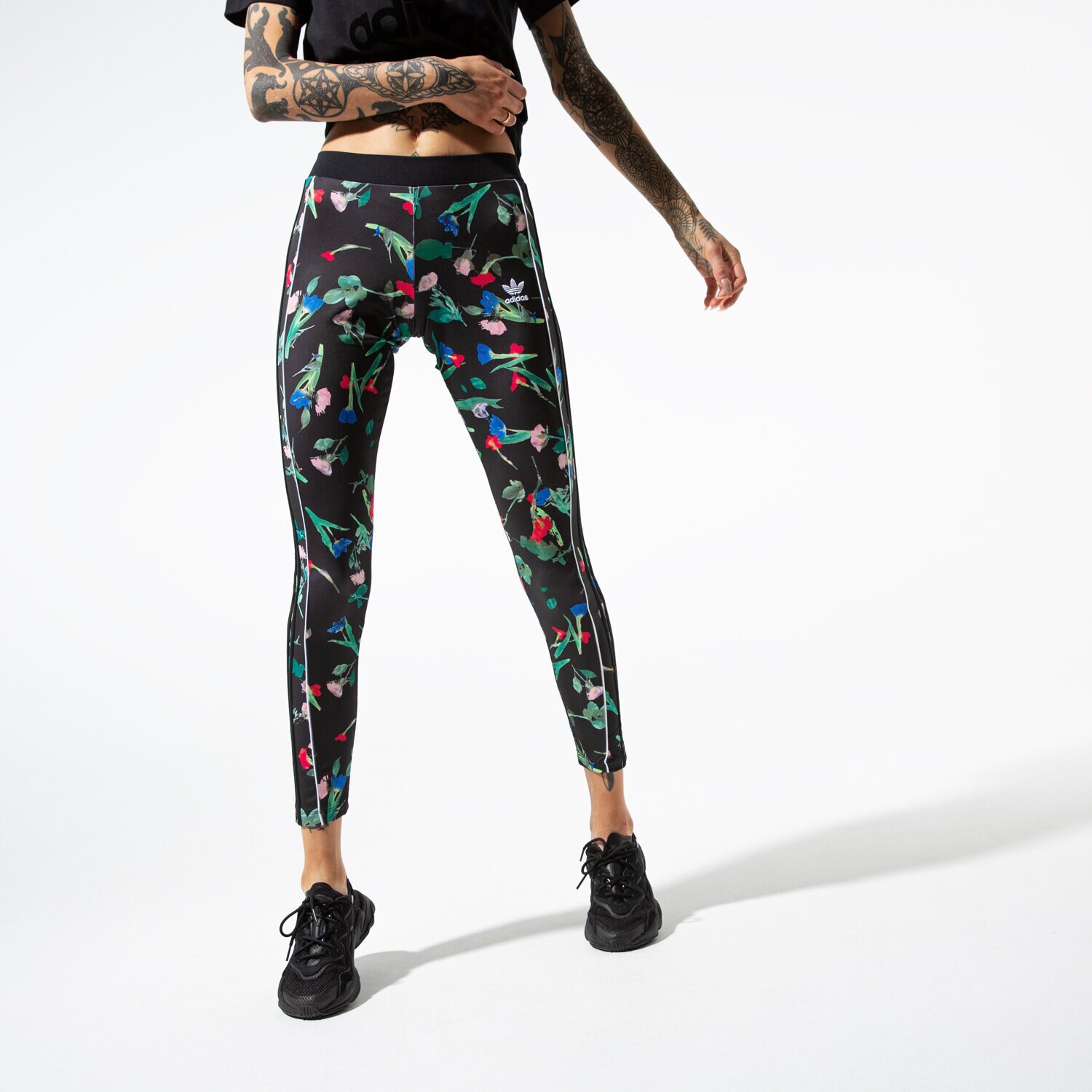 Spodnie sportowe damskie ADIDAS LEGGINGS BELLISTA TIGHTS EC5773 MULTICOLOR
