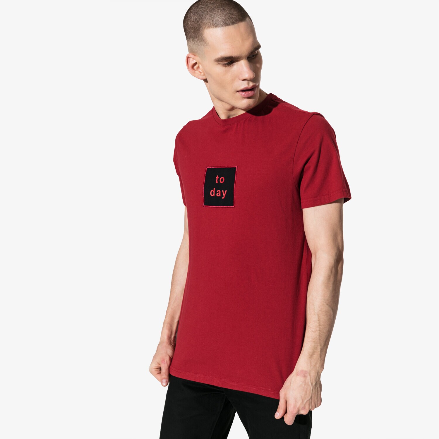 Koszulka, t-shirt sportowy męski CONFRONT T-SHIRT SS BIG LOGO TEE CF19TSM03002 CZERWONY