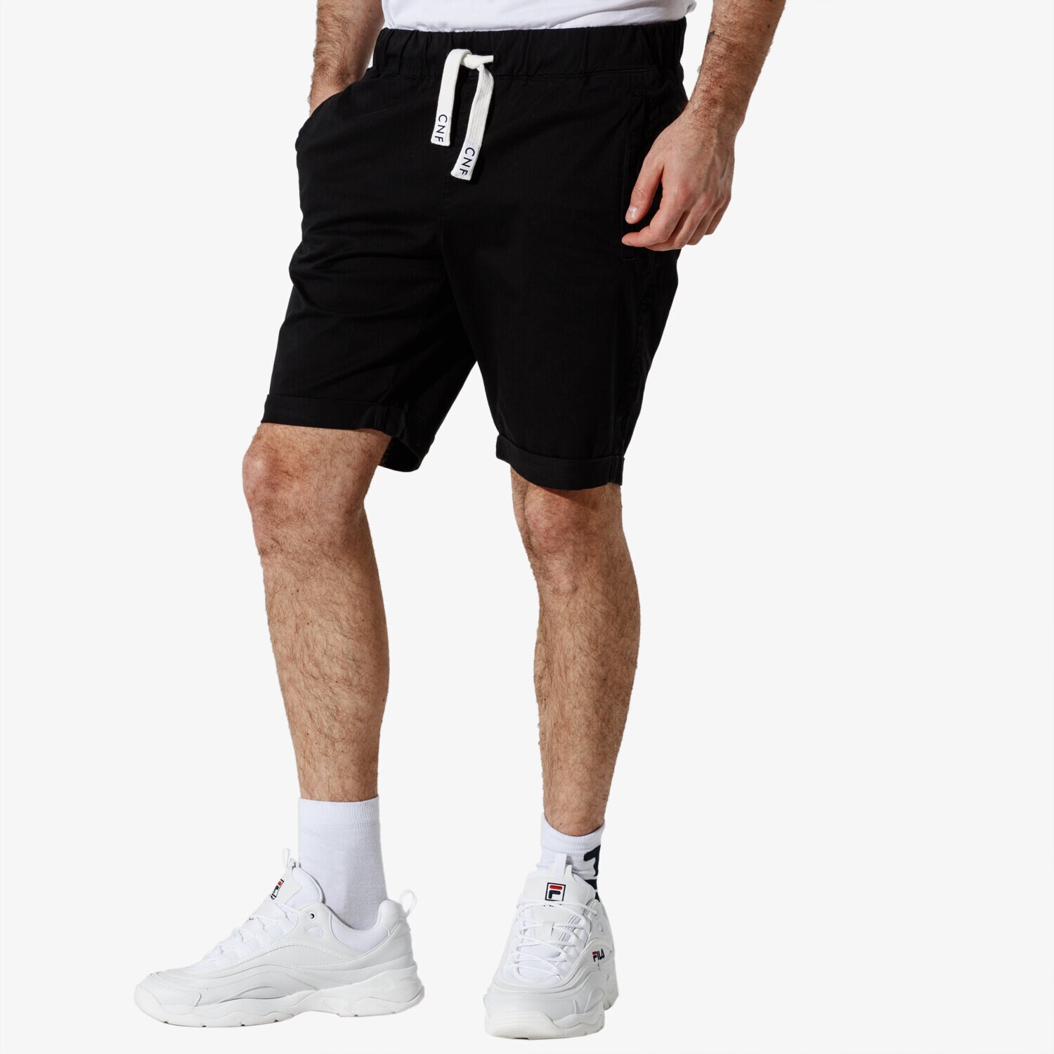 Krótkie spodenki, szorty męskie CONFRONT SZORTY CNF BASIC SHORTS CF19SZM32005 CZARNY