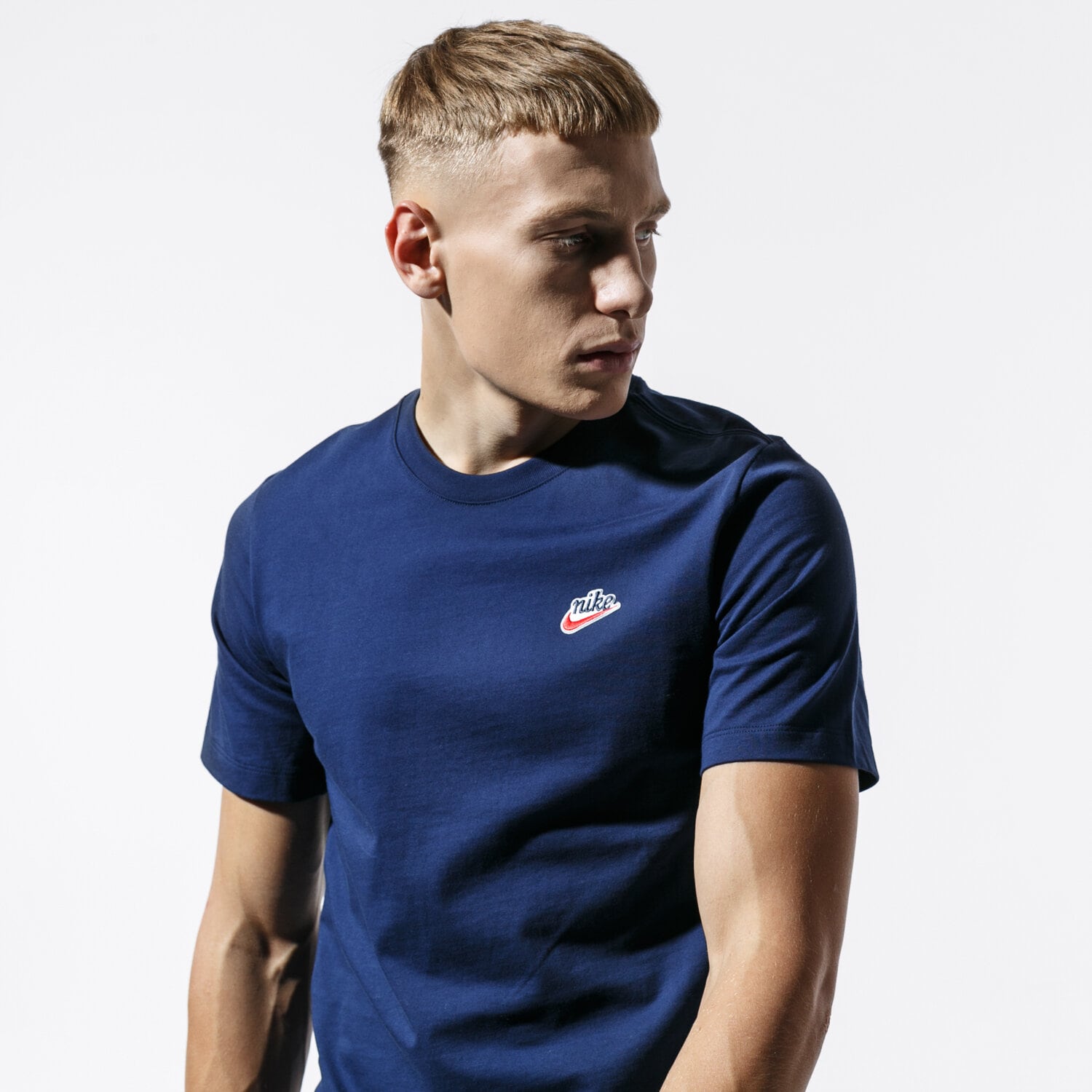 Koszulka, t-shirt sportowy męski NIKE T-SHIRT M NSW TEE HERITAGE + BV7882-410 GRANATOWY
