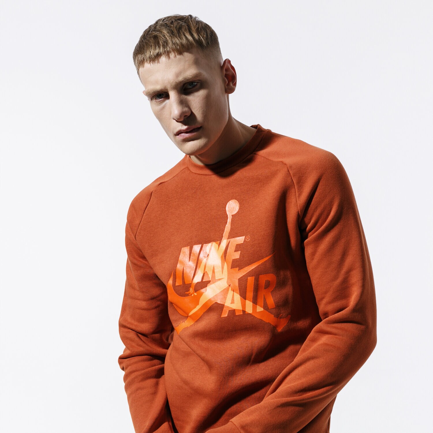 Bluza męska JORDAN BLUZA M J JUMPMAN CLASSICS CREW BV6006-246 POMARAŃCZOWY