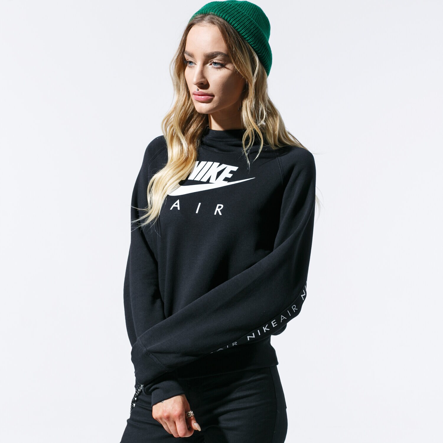 Bluza damska NIKE BLUZA Z KAPTUREM W NSW AIR HOODIE BB BV5132-010 CZARNY