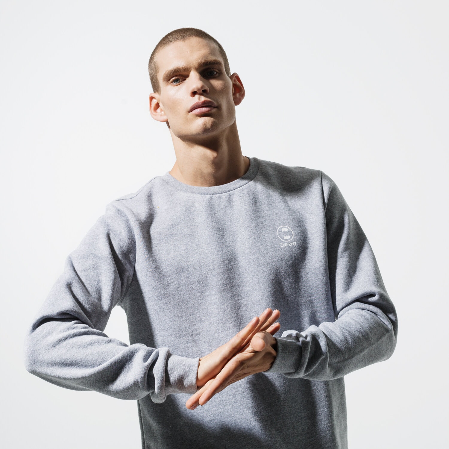 Bluza męska CONFRONT BLUZA ESSENTIAL GRY SWEATSHIRT CF39BLM39004 SZARY