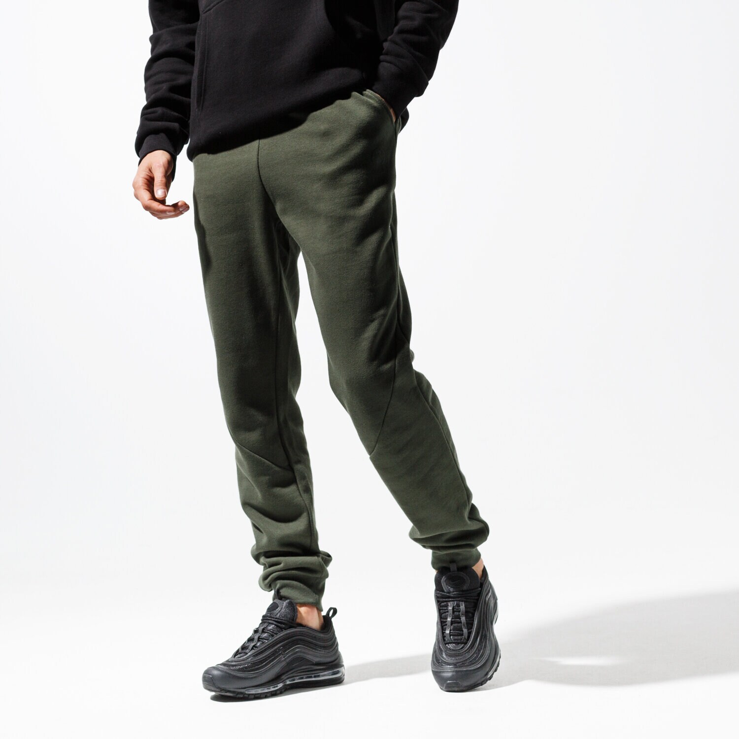 Spodnie sportowe męskie CONFRONT SPODNIE ESSENTIAL KHK PANTS CF39SPM30002 KHAKI