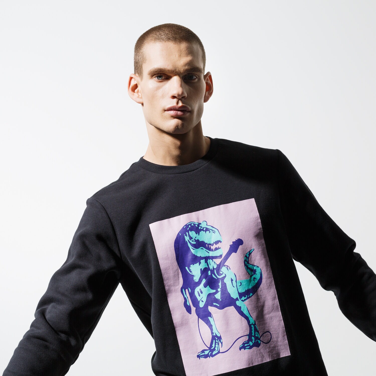 Bluza męska CONFRONT BLUZA DINO SWEATSHIRT CF39BLM30001 CZARNY
