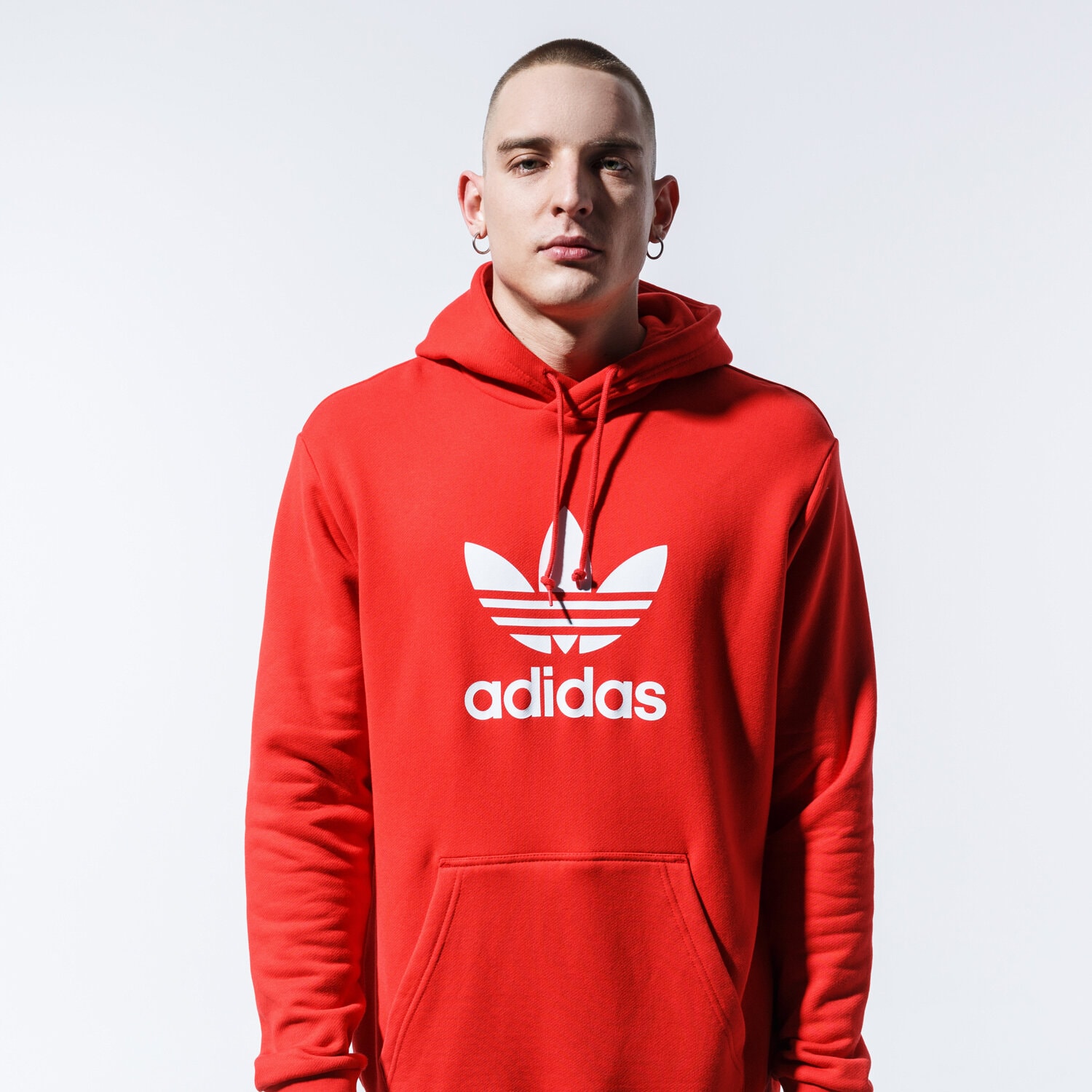 ADIDAS BLUZA Z KAPTUREM TREFOIL HOODIE FM3783 CZERWONY M skie